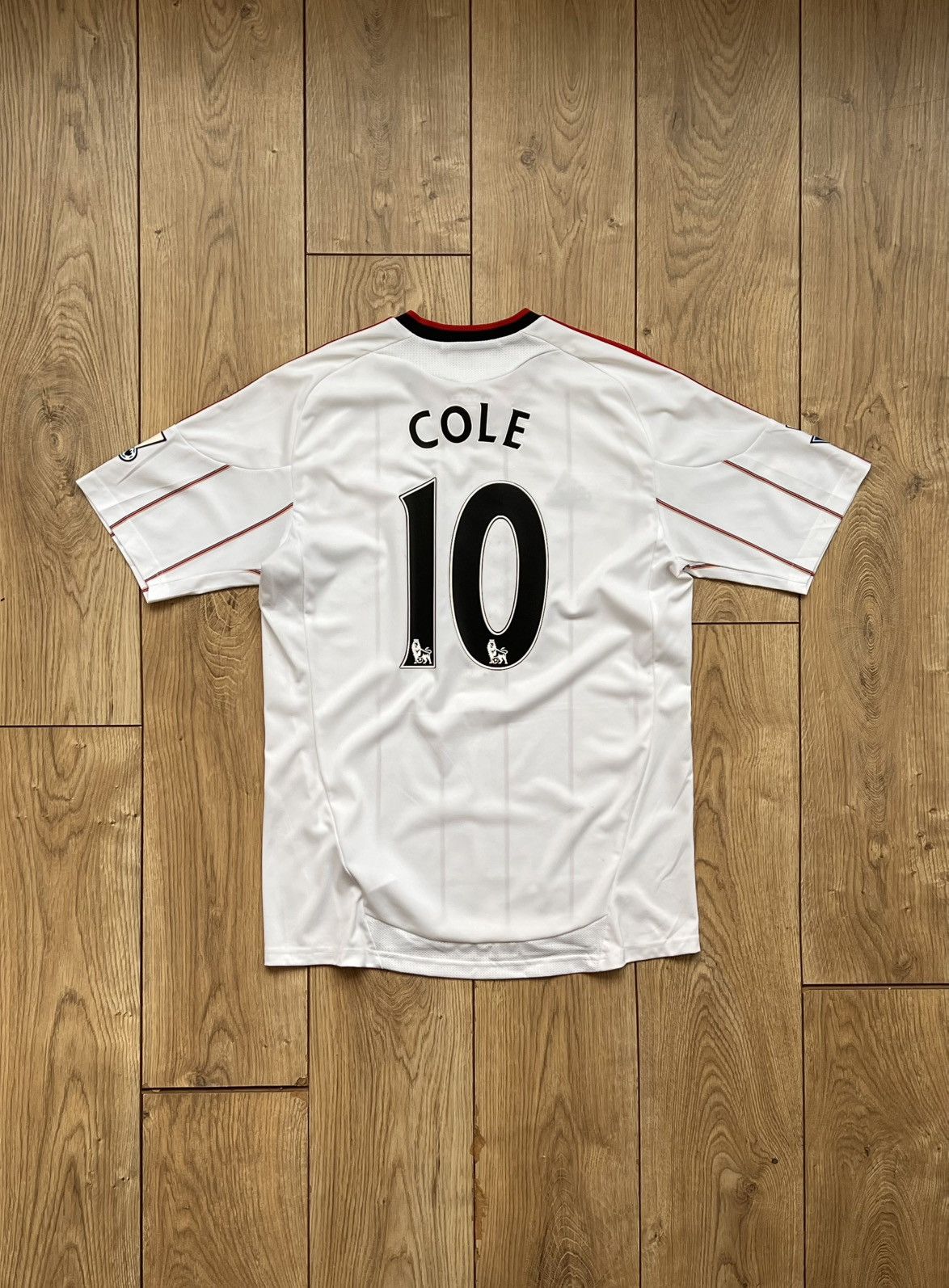 Adidas Adidas FC Liverpool 2010/2011 Away Football Jersey #10 Cole Size US M / EU 48-50 / 2 - 5 Thumbnail