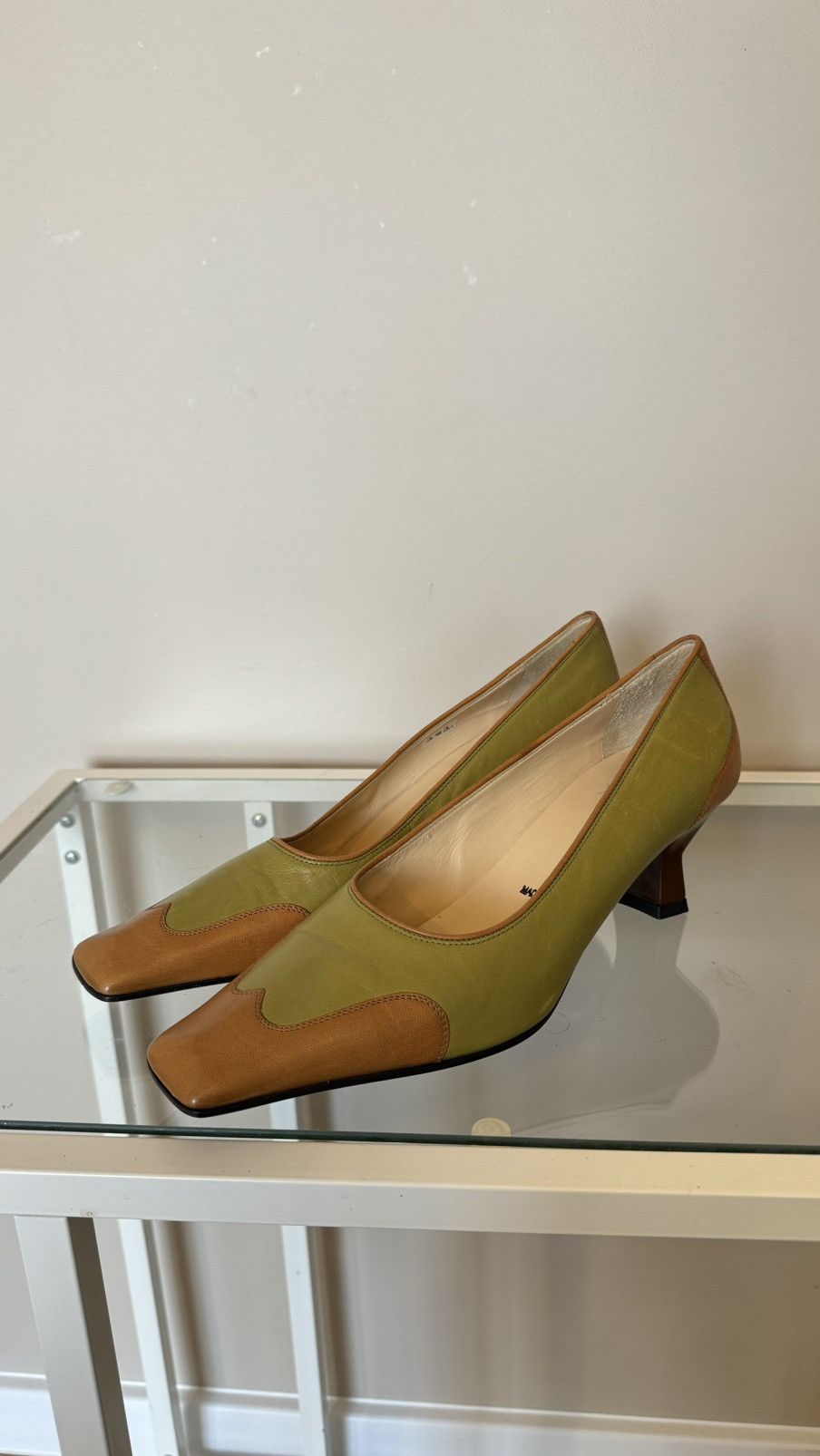 Genuine Leather Loriblu leather heels luxury vintage shoes made in Italy Size US 9 / IT 39 - 1 Thumbnail