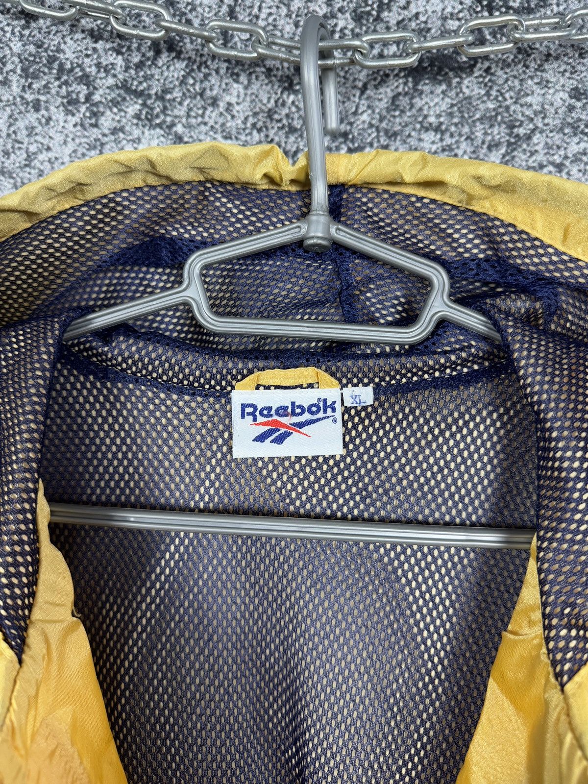 Reebok Reebok Athletic Dept Anorak Nylon Gold Jacket Vintage XL Size US XL / EU 56 / 4 - 9 Thumbnail