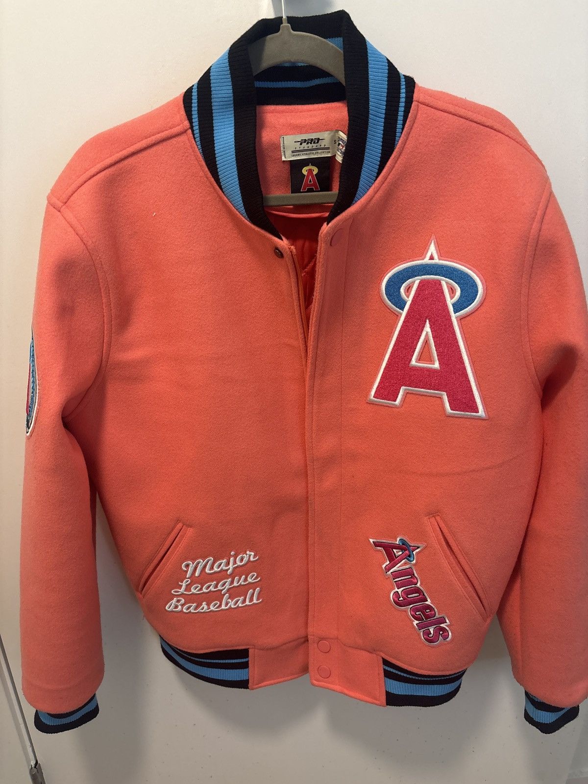 Pro Standard MLB Los Angeles Angels Mash Up Men's Varsity Jacket Size US S / EU 44-46 / 1 - 1 Thumbnail