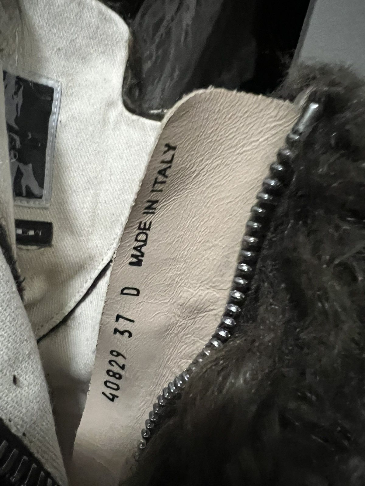 Rick Owens Rick Owens Darkshadow Abstract Fur Sneakers Size US 6 / IT 36 - 9 Thumbnail