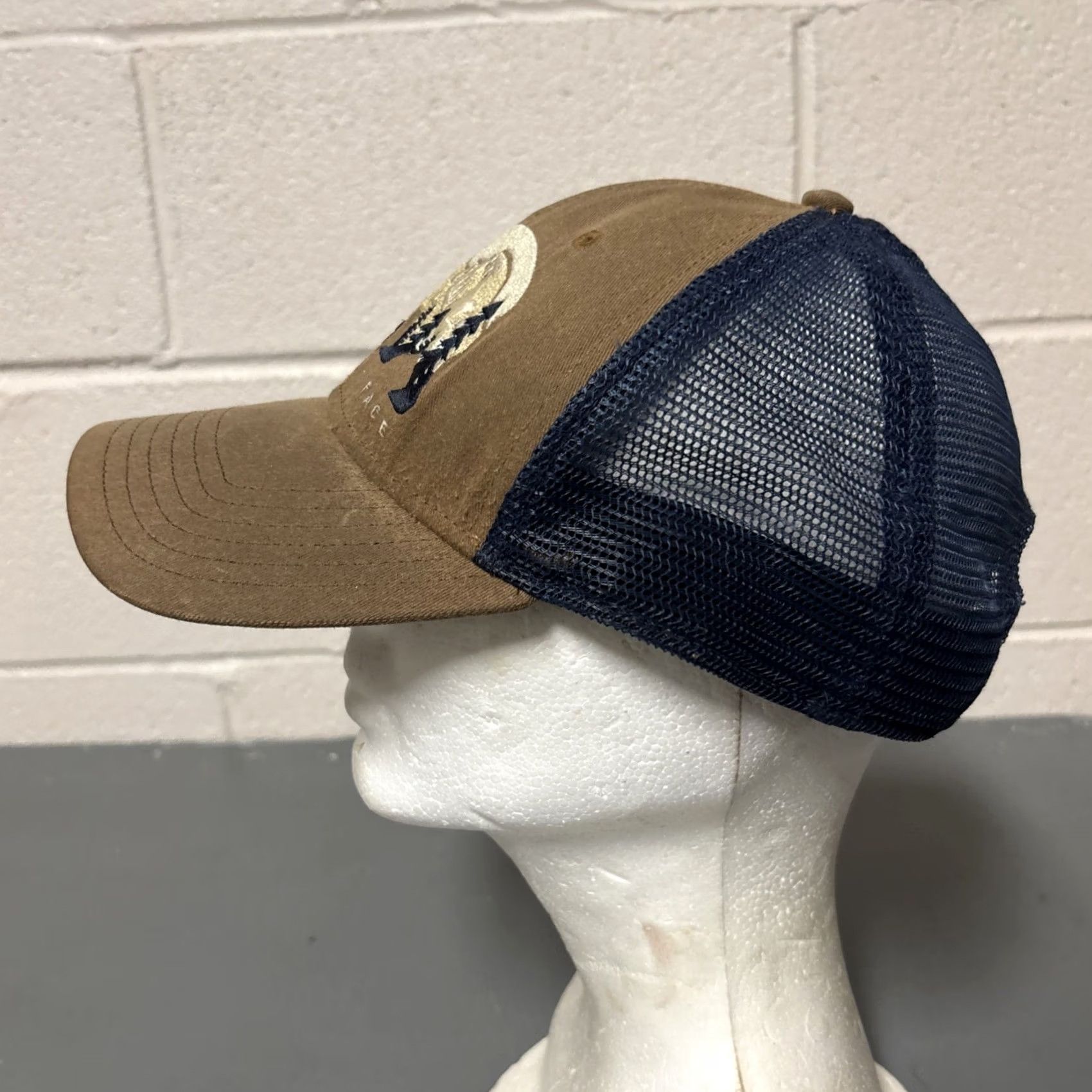 The North Face The North Face Embroidered Mudder Trucker Cap Taupe Green Bear Size ONE SIZE - 7 Thumbnail