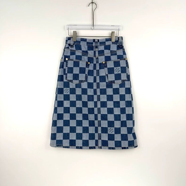 Louis Vuitton Louis Vuitton Washed blue checkerboard sailor button denim Size 35" - 4 Thumbnail