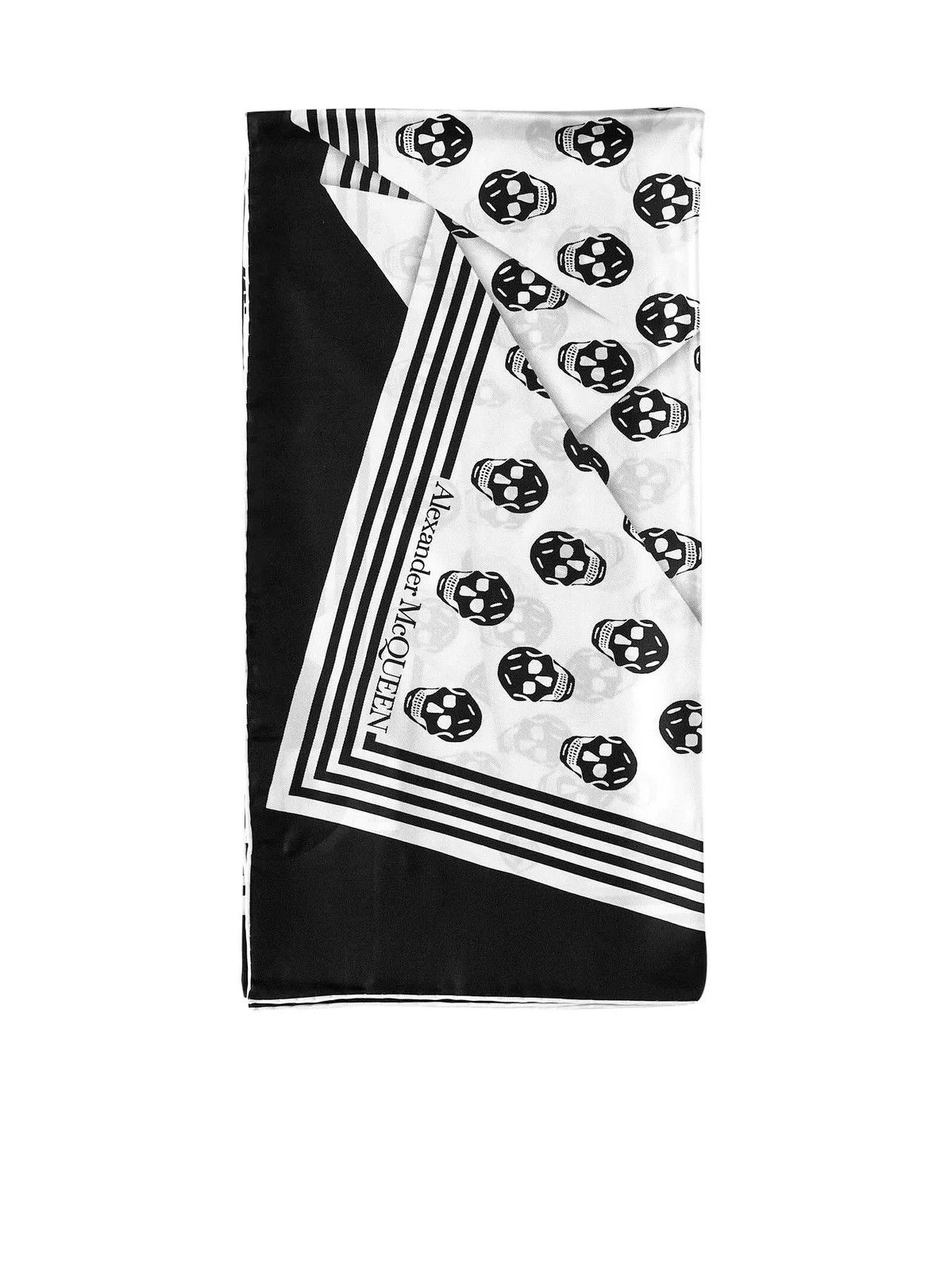 Alexander McQueen o1y0325 Size: OS / Scarve in White & Black Size ONE SIZE - 3 Thumbnail