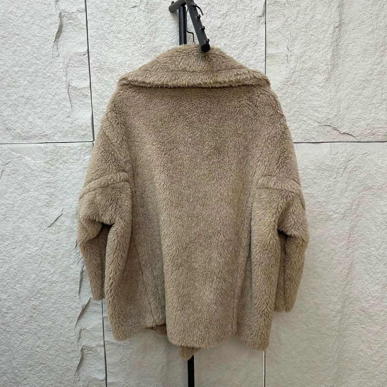 Other MaxMara Teddy Bear Short Coat-2508 Size US S / EU 44-46 / 1 - 3 Thumbnail