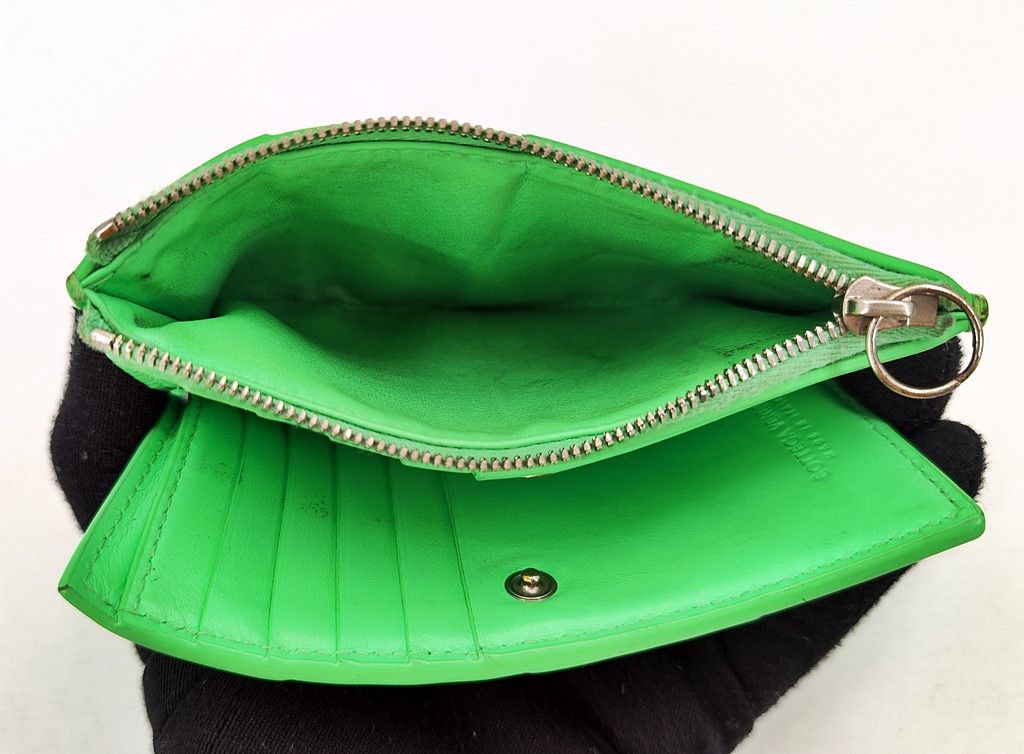 Bottega Veneta original BOTTEGA VENETA green cassette enamel leather wallet Size ONE SIZE - 8 Thumbnail