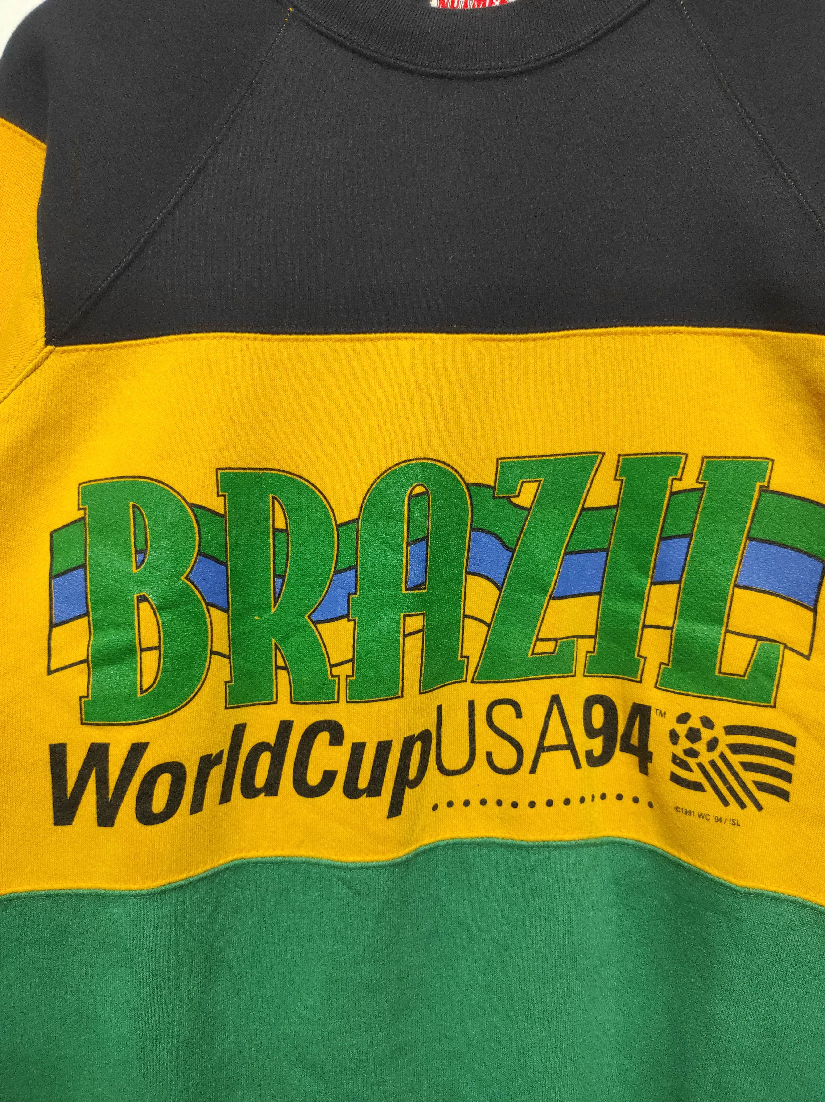 Nutmeg Vintage 90s Brazil Team World Cup USA 94 Sweatshirt | M Size US M / EU 48-50 / 2 - 9 Thumbnail