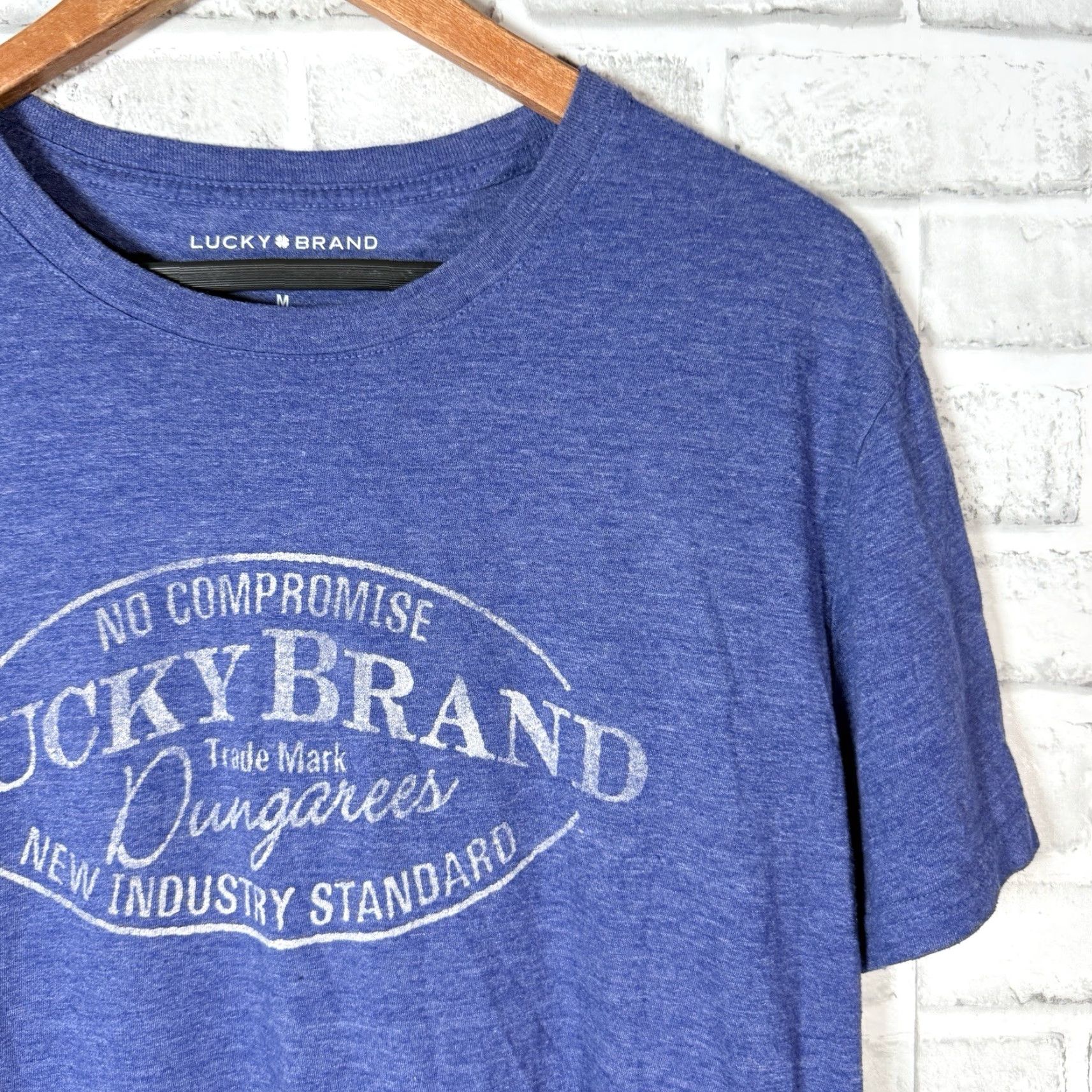 Lucky Brand Lucky Brand Blue Polyester Blend Graphic Tee Mens Size M Size US M / EU 48-50 / 2 - 2 Thumbnail