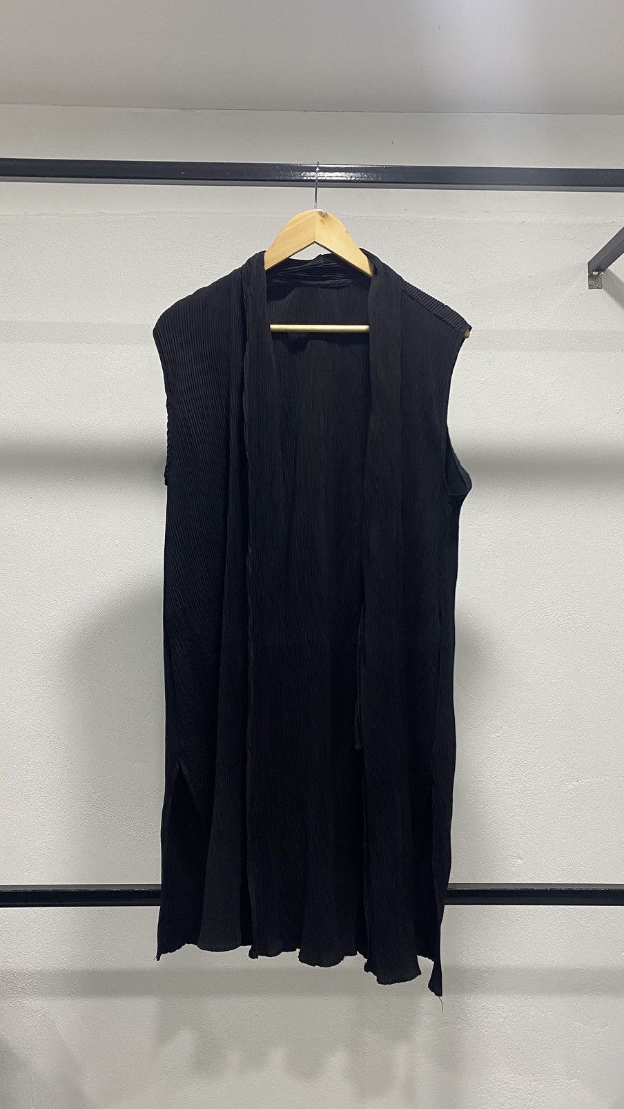Issey Miyake × Japanese Brand × Ne-Net ❌DELETE TODAY❌Issey Miyake Inspired Pleats Please Sleeveless Size US M / EU 48-50 / 2 - 1 Thumbnail