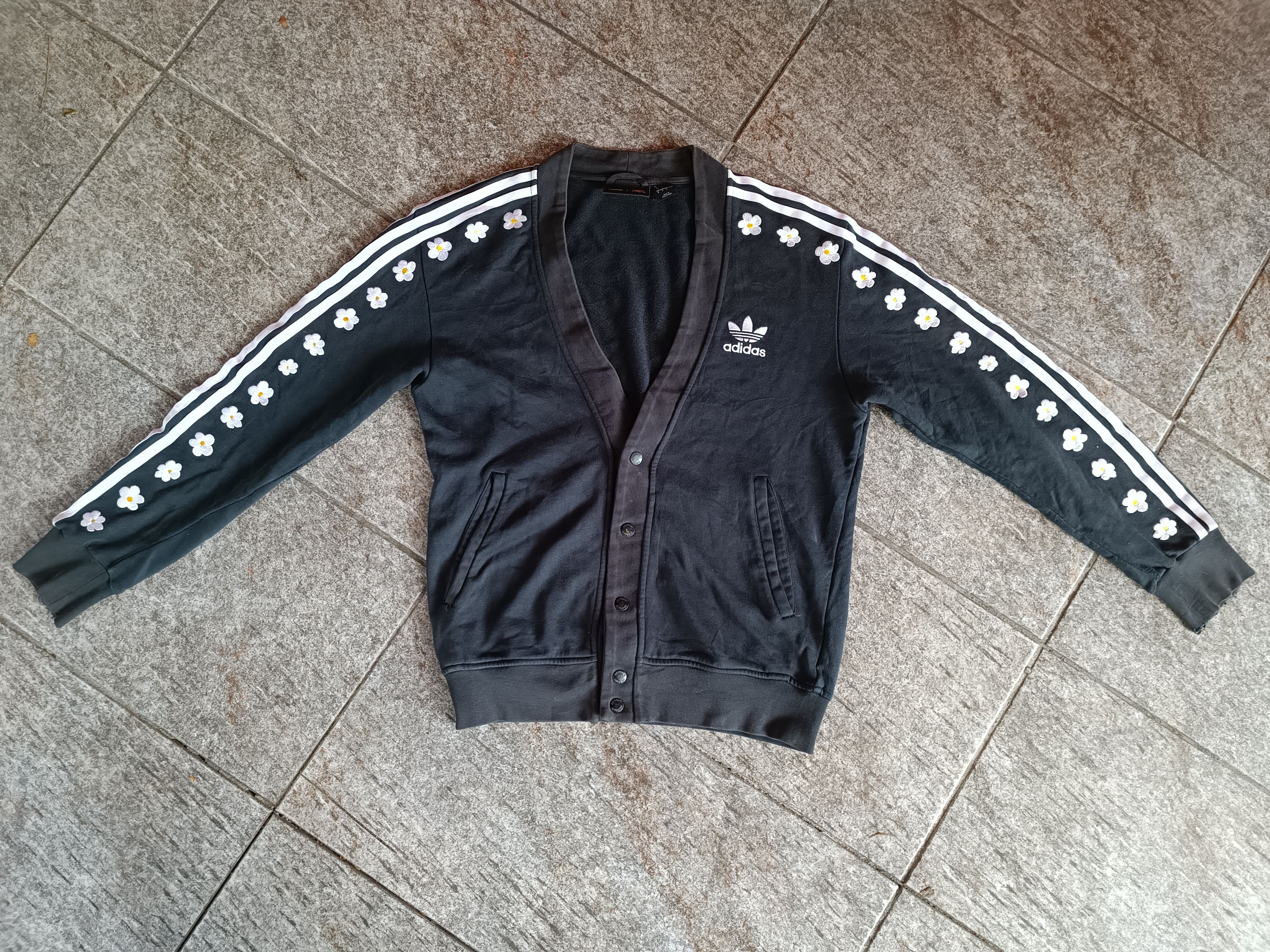 Adidas × Pharrell cardigan pharrell williams x adidas Size US M / EU 48-50 / 2 - 1 Thumbnail