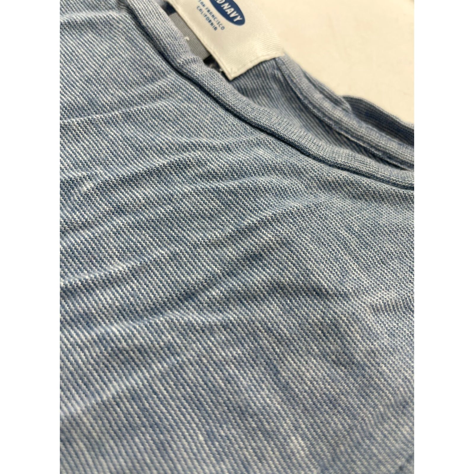 Old Navy Old Navy Tank Top Women’s Size Small Blue White Striped Sleeveless Round Neck Tank Size S / US 4 / IT 40 - 3 Thumbnail