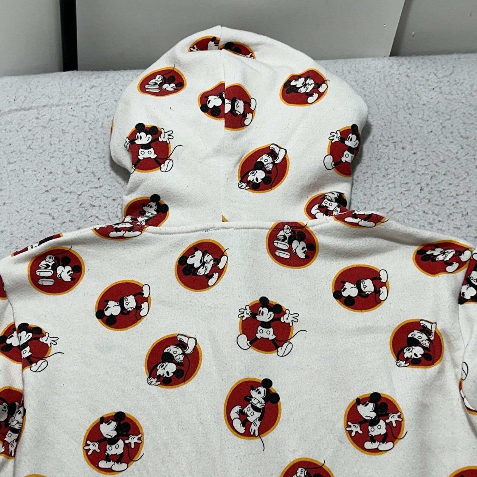 Forever 21 Disney Forever 21 Medium Mickey Mouse Hoodie Fleece Lined Size US M / EU 48-50 / 2 - 14 Thumbnail