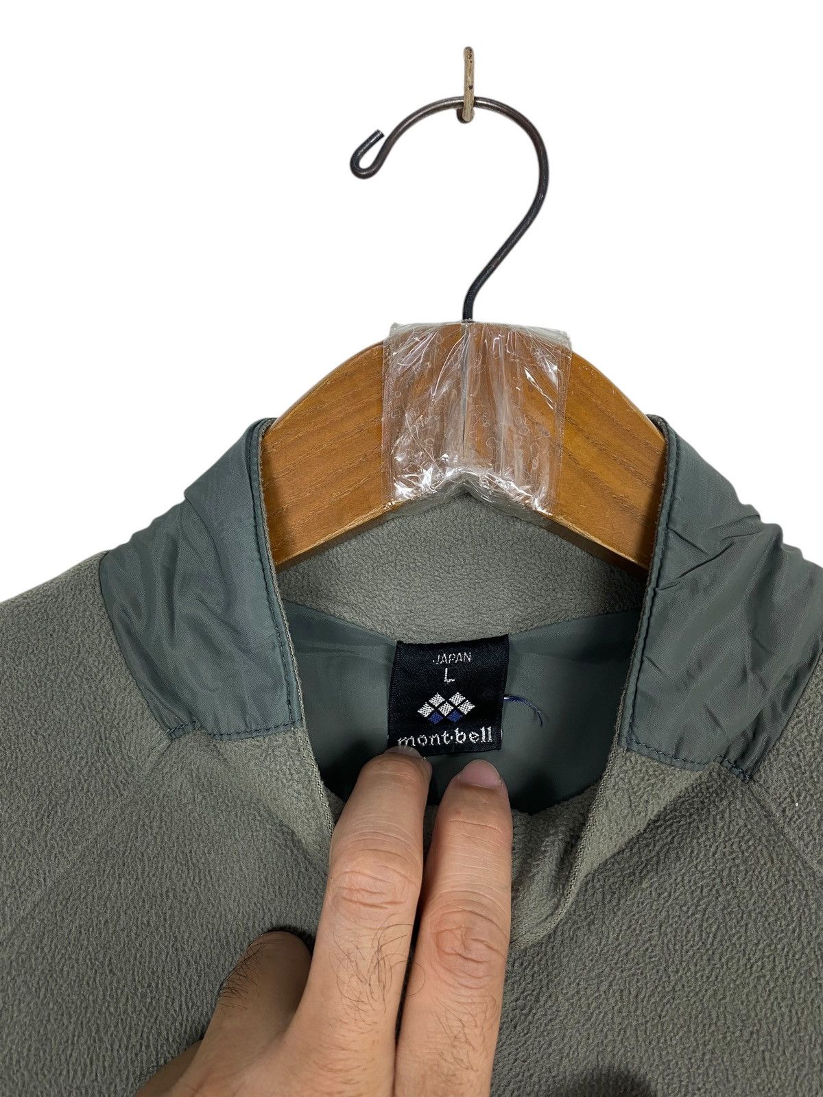Montbell Rare‼️ Montbell Fleece Zipper Script Logo Size US S / EU 44-46 / 1 - 5 Thumbnail