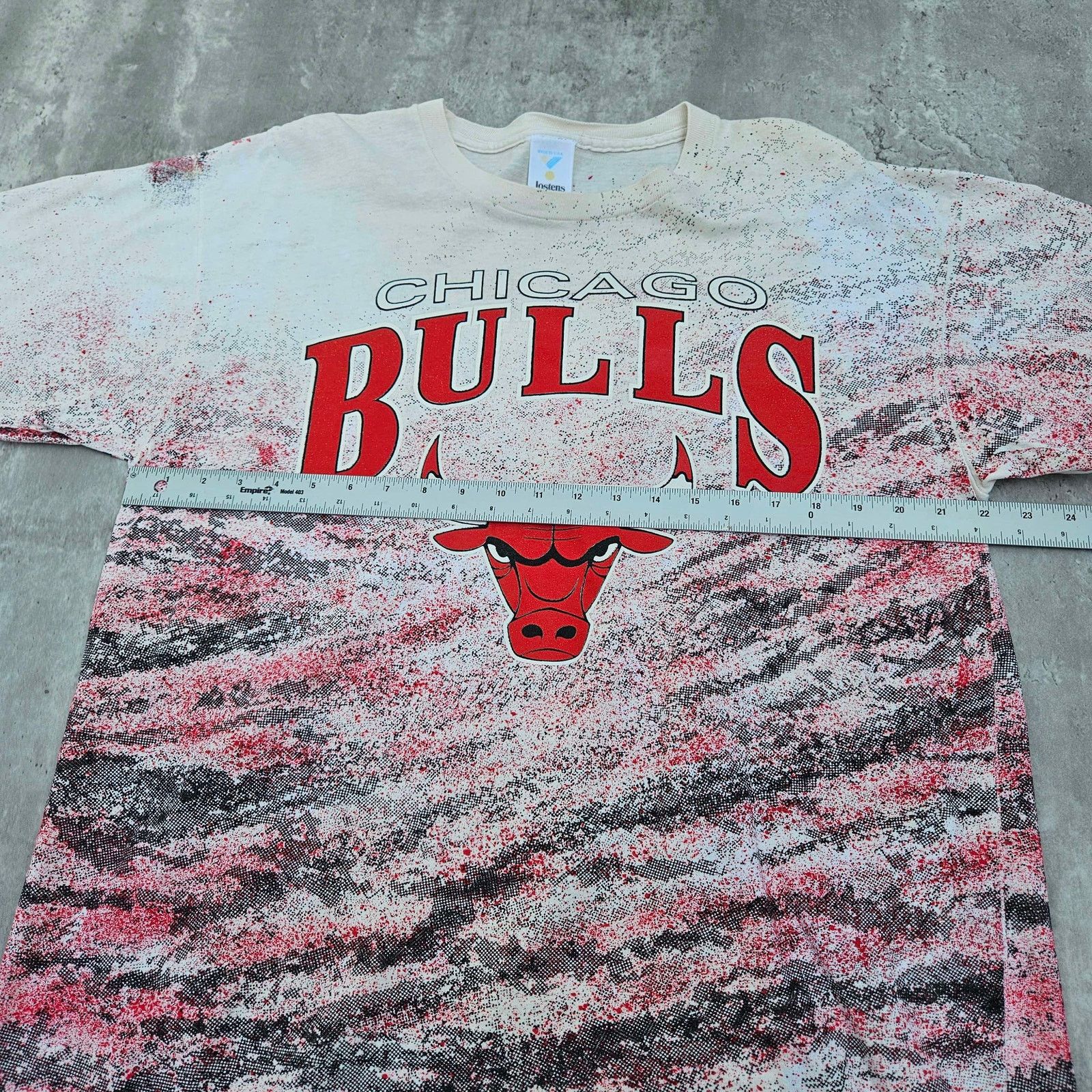 NBA Vintage Chicago Bulls AOP Shirt Mens XL Rare EUC Jordan NBA Size US XL / EU 56 / 4 - 4 Thumbnail