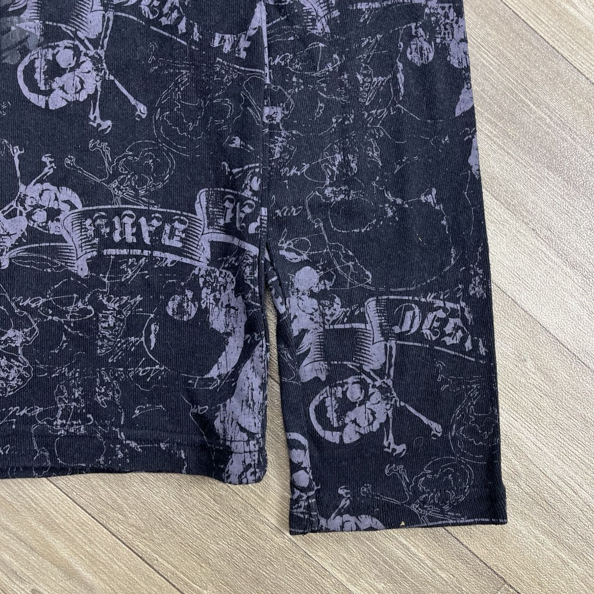 In The Attic 2000s In The Attic Skulls Grunge Punks Lgb Style Longsleeve Size US L / EU 52-54 / 3 - 6 Thumbnail