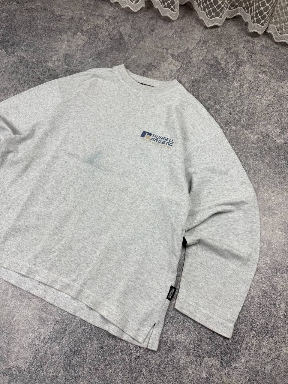 Russell Athletic Vintage Russell Athletic Sweatshirt Spell Out 90s Pullover Size US L / EU 52-54 / 3 - 3 Thumbnail
