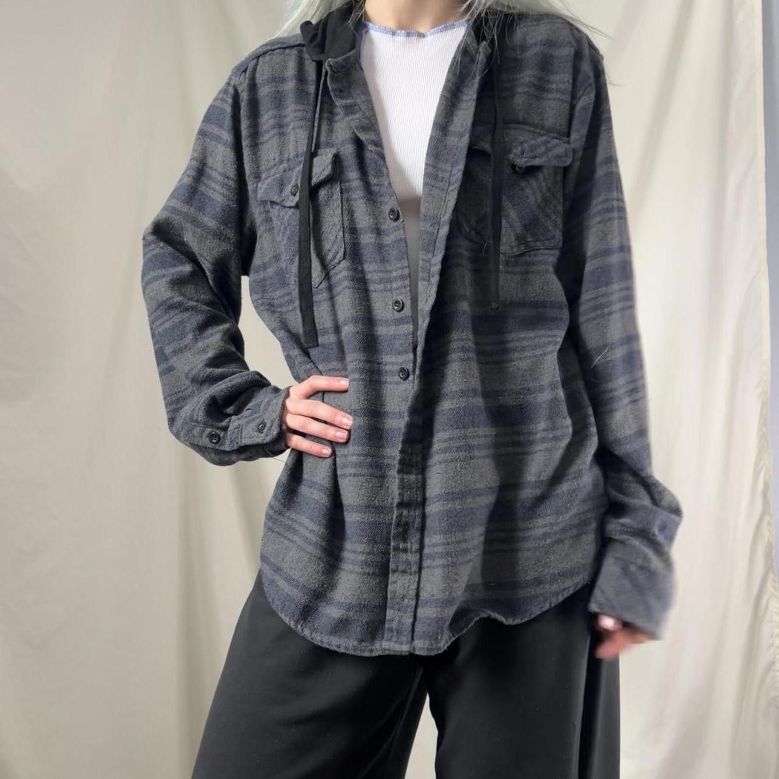 Other Grey and black grungey striped button-up Size US L / EU 52-54 / 3 - 4 Thumbnail