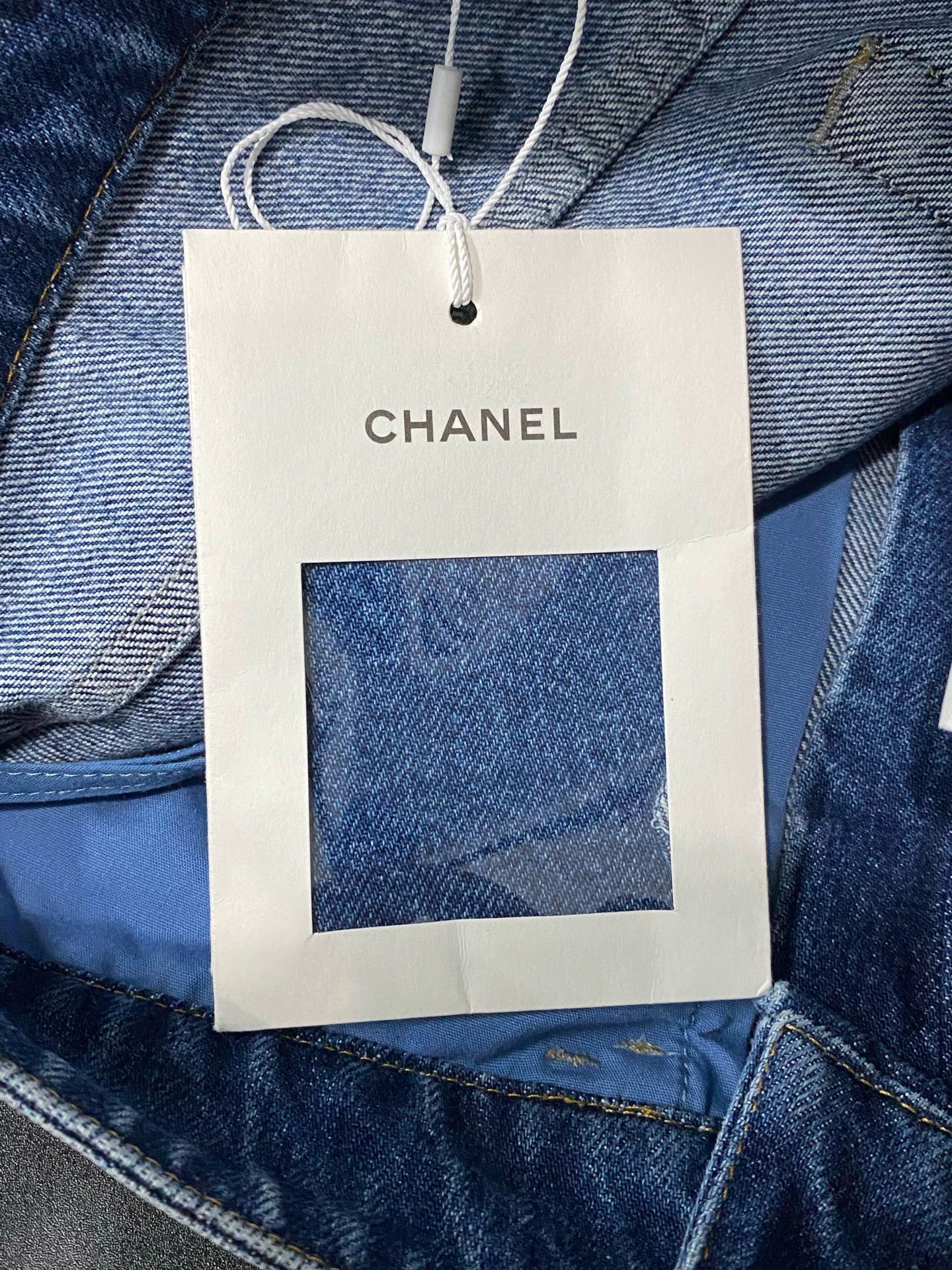 Chanel Chanel Jeans Size: 34 Condition: Brand New Size 34" / US 12 / IT 48 - 7 Thumbnail