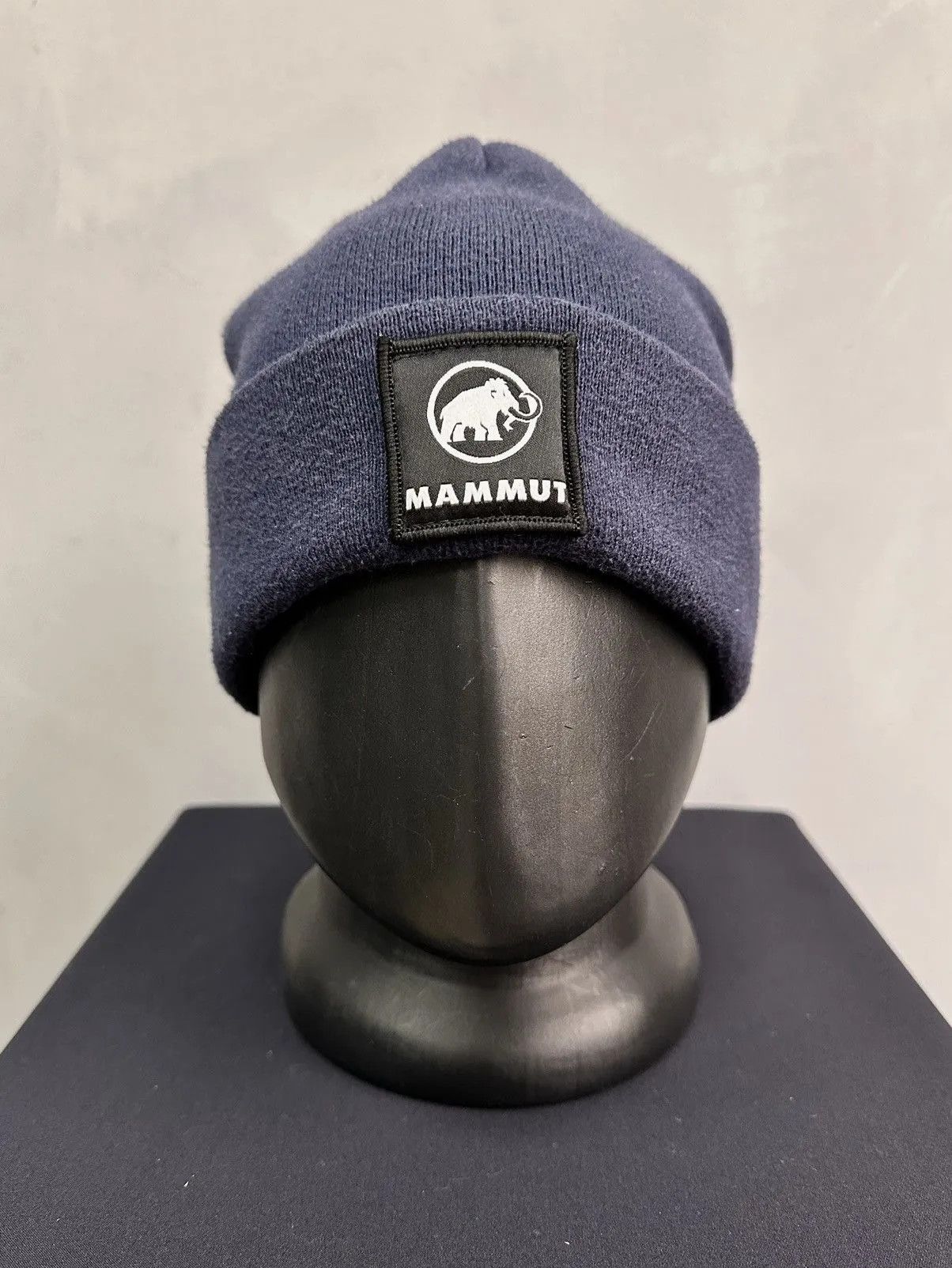Goretex Vintage Winter Blue Fur Hat Mammut Y2K Streetwear Size ONE SIZE - 1 Thumbnail