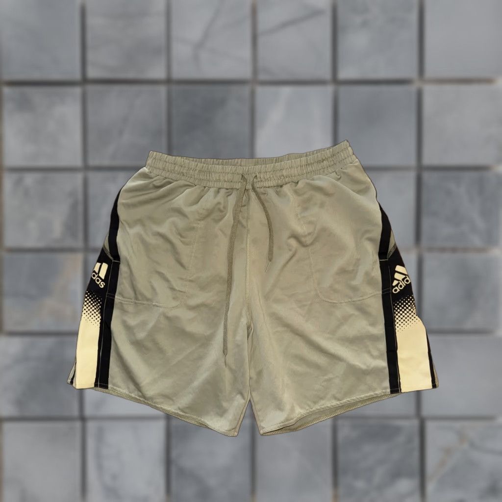 Adidas Adidas Soccer Shorts Size Medium Prime Green Size 30 Mens Athletic Activewear Soccer Shorts M Green Adidas Men Size US 31 - 1 Thumbnail