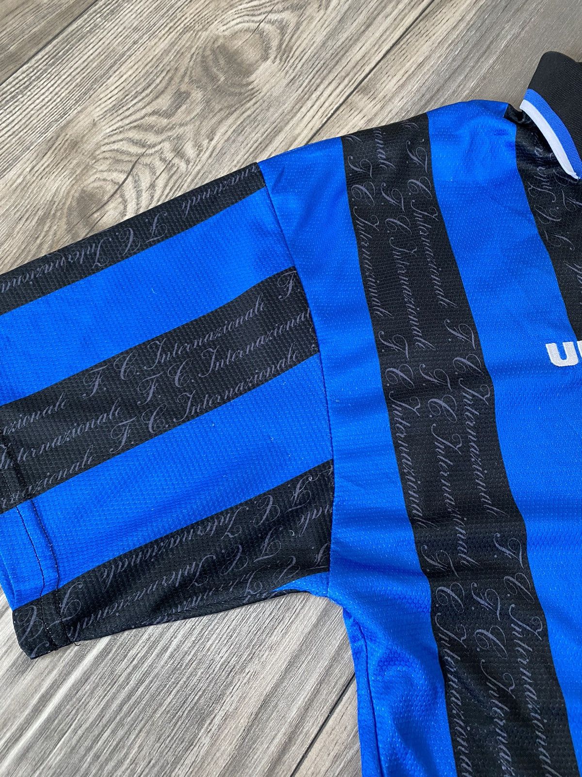 Umbro Vintage Umbro Inter Football Jersey Pirelli 1996/1997 Size US XXL / EU 58 / 5 - 8 Thumbnail
