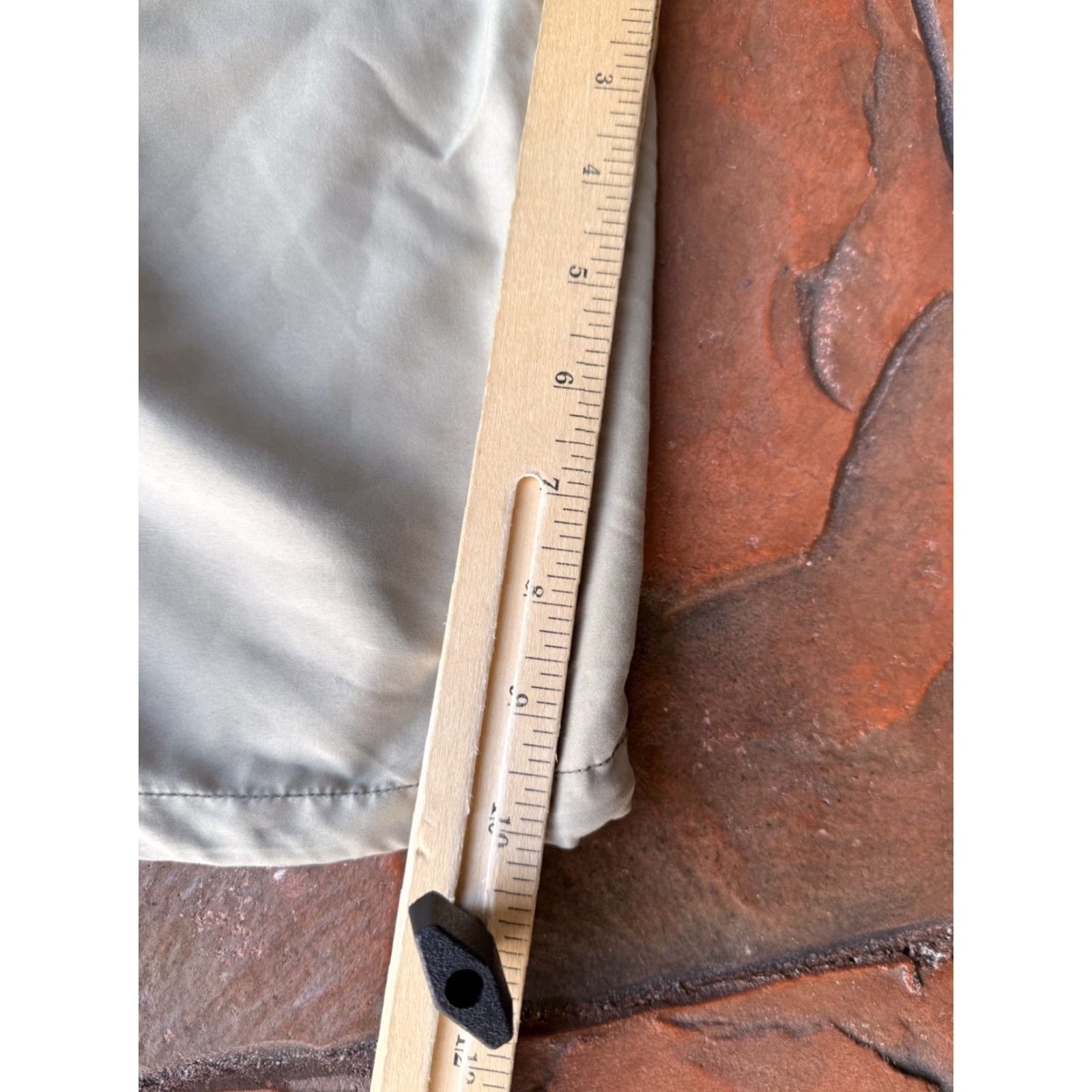 Vintage VINTAGE Wise Guy Skate Baggy Cargo Shorts M Mens Beige Cotton Canvas 90s Grunge Skater Hip Hop Pockets Zipper Button Relaxed Inseam 10in Size US 31 - 8 Thumbnail