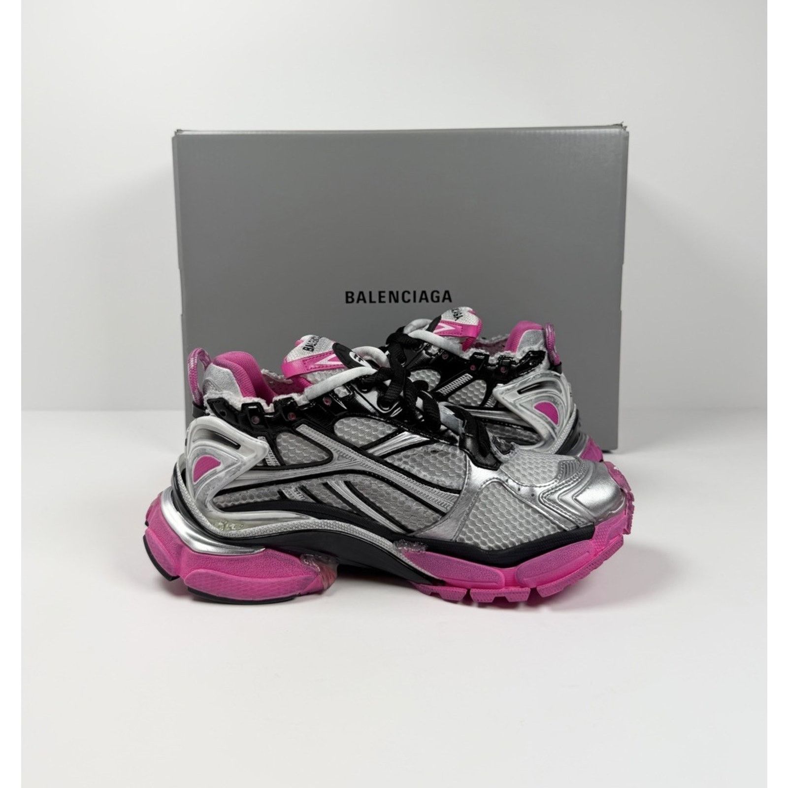 Balenciaga Size 37EU/7W - Balenciaga Runner Black Pink NEW Size US 7 / IT 37 - 5 Thumbnail