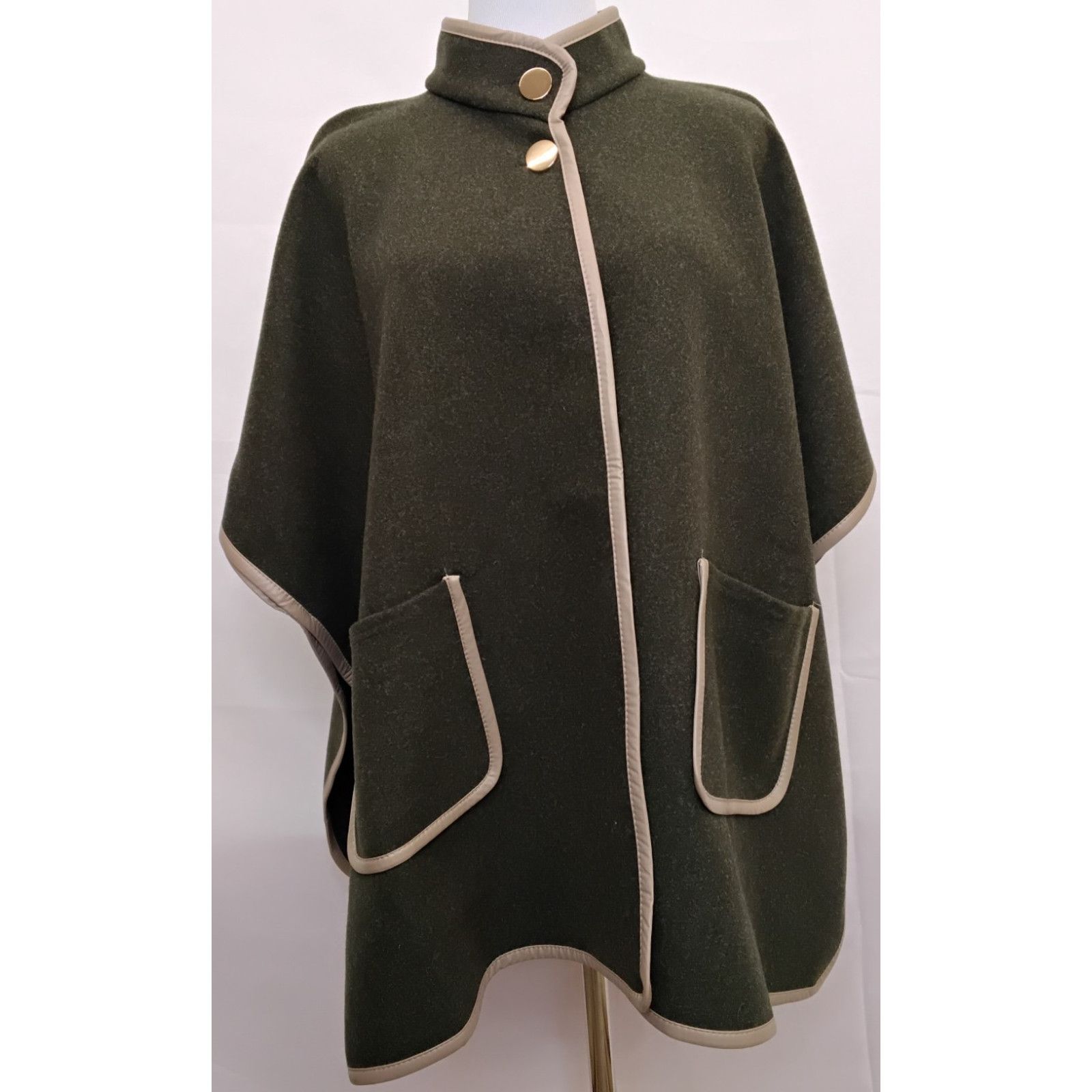 Other Rachel Zoe Poncho Cape One Size Green Olive Tan Trim NWT Size L / US 10 / IT 46 - 2 Thumbnail