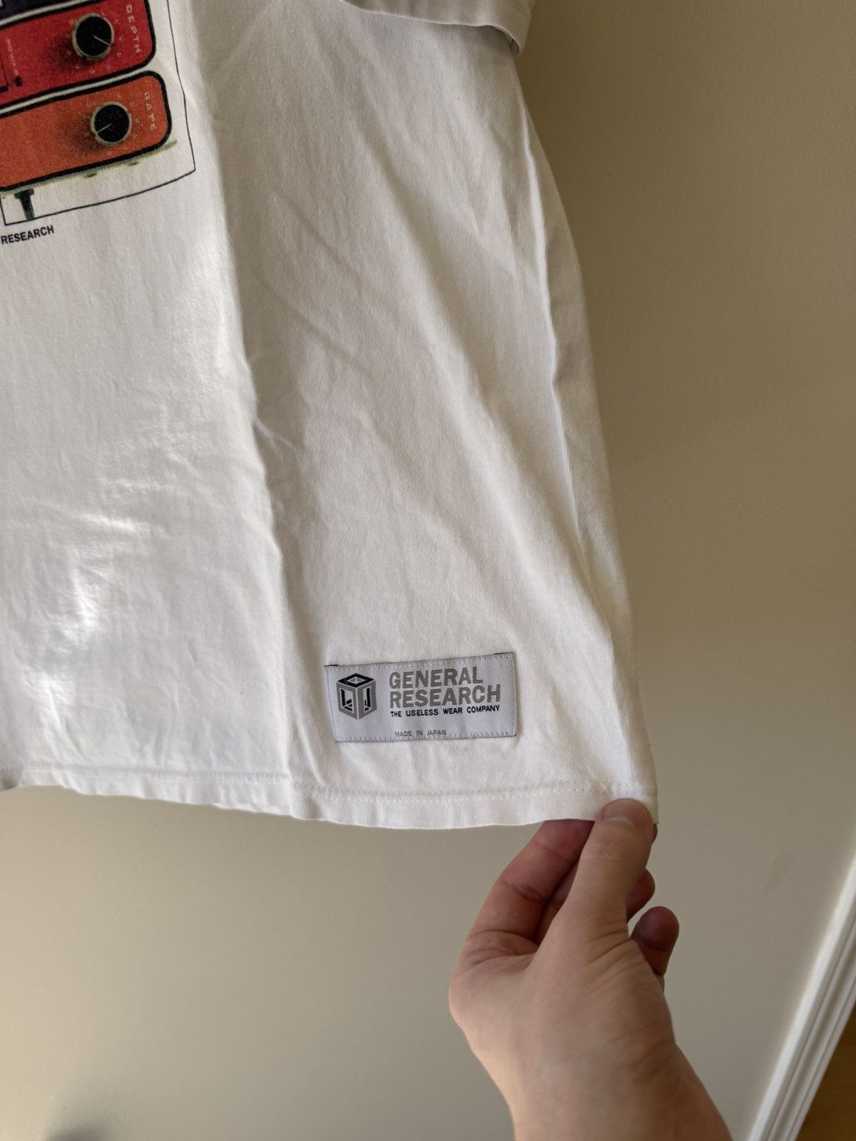 General Research 1998 General Research Audio Electronics Tee Size US L / EU 52-54 / 3 - 3 Thumbnail