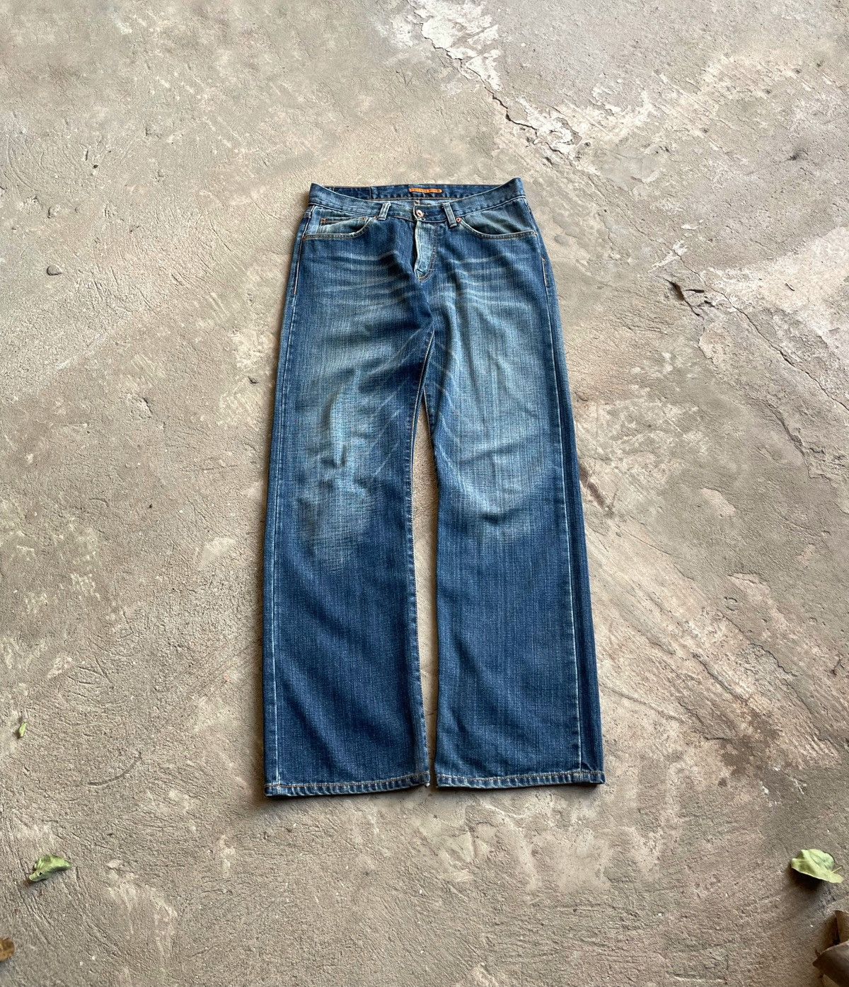 Japanese Brand Vintage Flared Jeans Faded Mud Washed Y2K Avant Garde Baggy Size US 32 / EU 48 - 1 Thumbnail