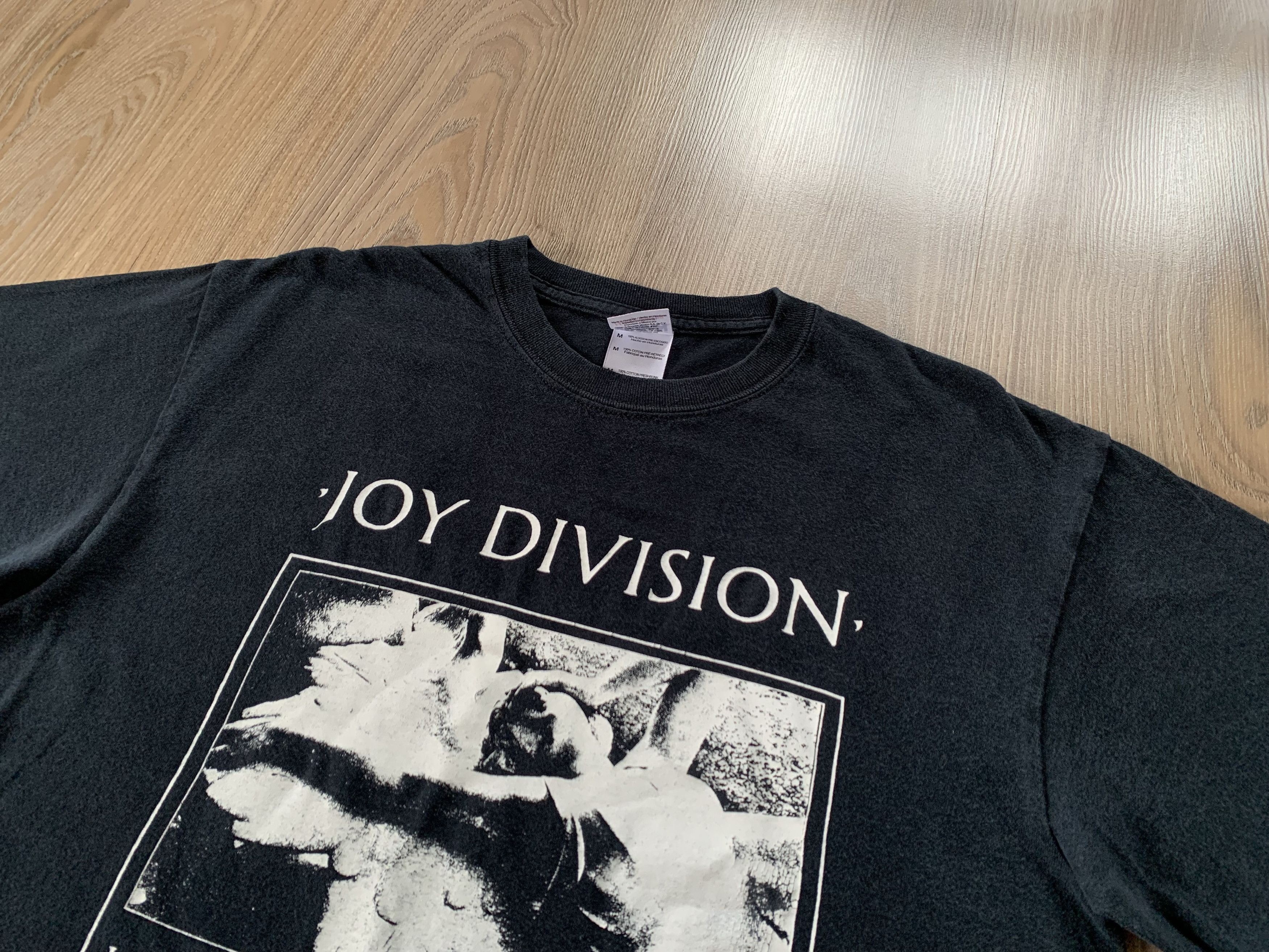 Band Tees × Joy Division Joy Division Love Will Tear Us Apart Printed Vintage T-Shirt Size US M / EU 48-50 / 2 - 4 Thumbnail