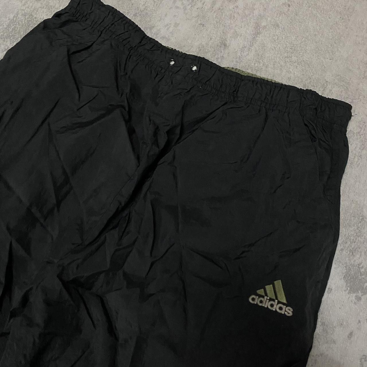 Adidas Adidas black and green adidas 90s Vintage Baggy y2k 2000s Size US 34 / EU 50 - 3 Thumbnail