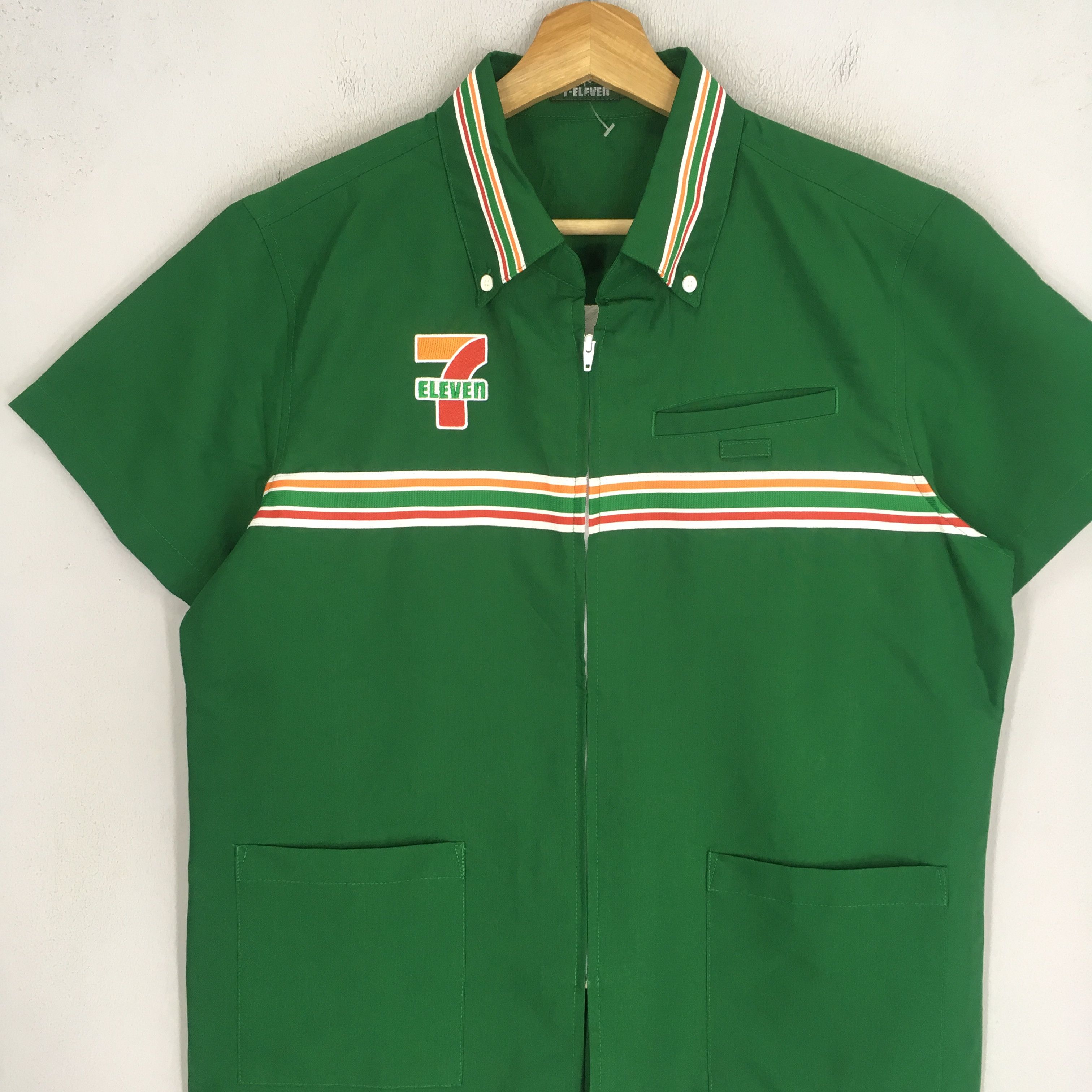 Japanese Brand Vintage 7-Eleven Convenience Store Worker Shirt Zipper Size US M / EU 48-50 / 2 - 3 Thumbnail
