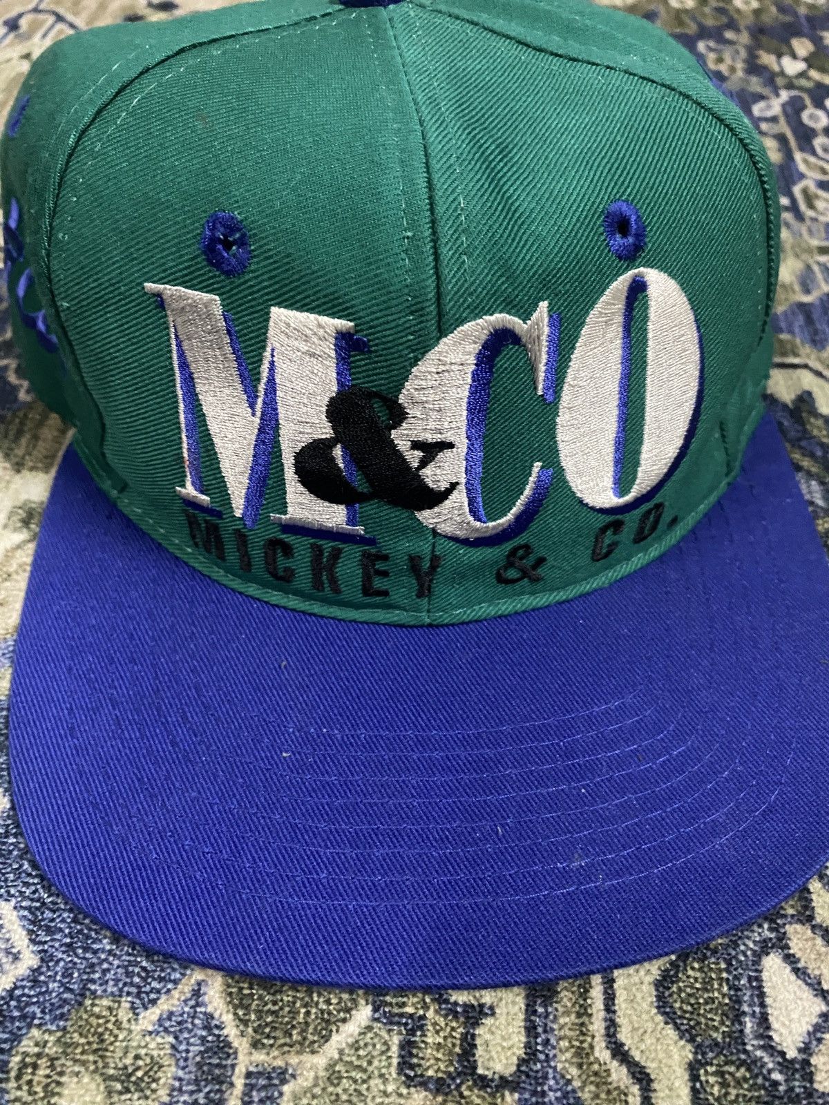 Disney × Vintage Vintage Disney Mickey & Co Snapback Hat Size ONE SIZE - 4 Thumbnail
