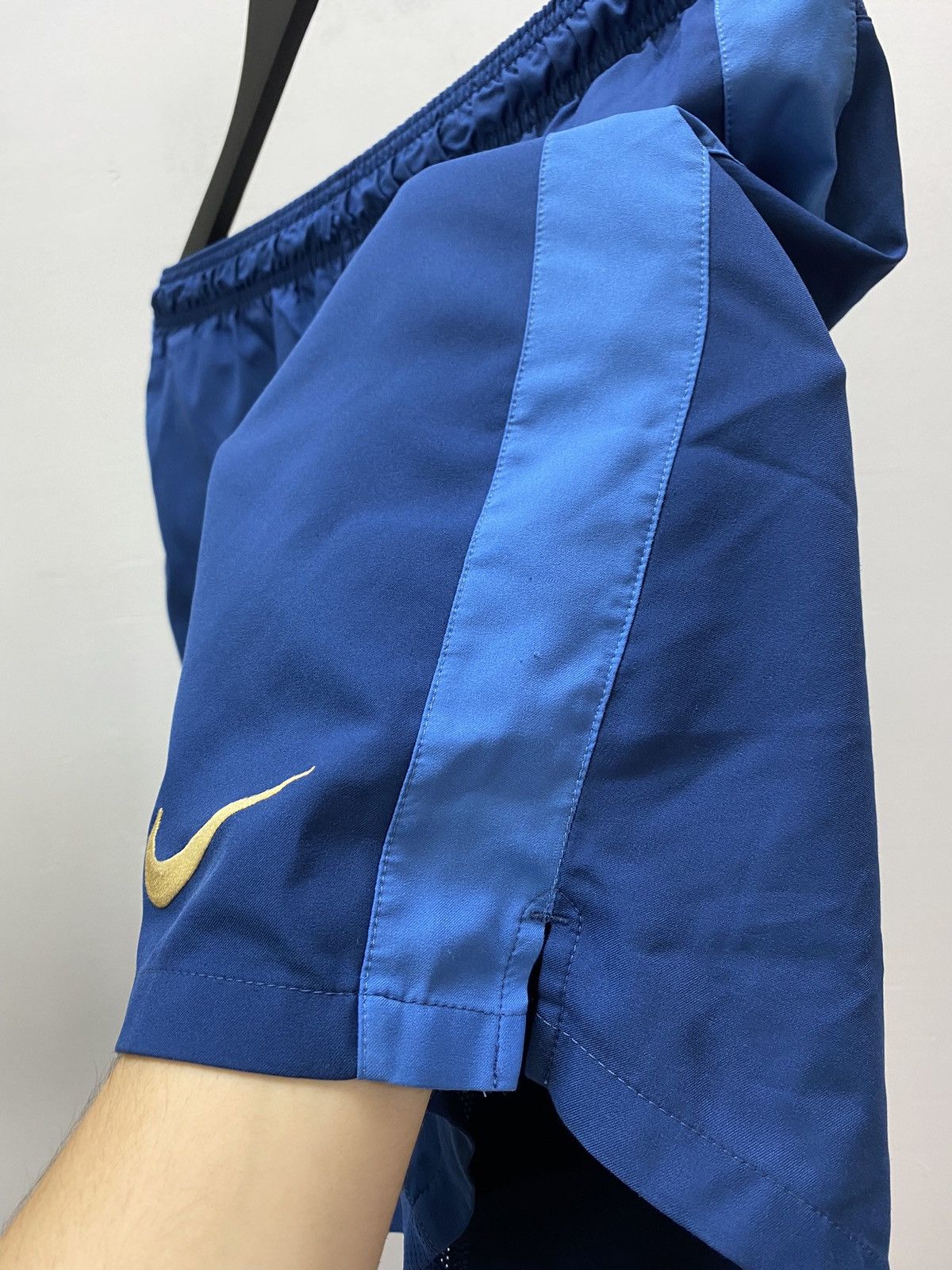 Adidas × Vintage France 2011 2012 Nike National Team Football Soccer Shorts Size US 36 / EU 52 - 13 Thumbnail