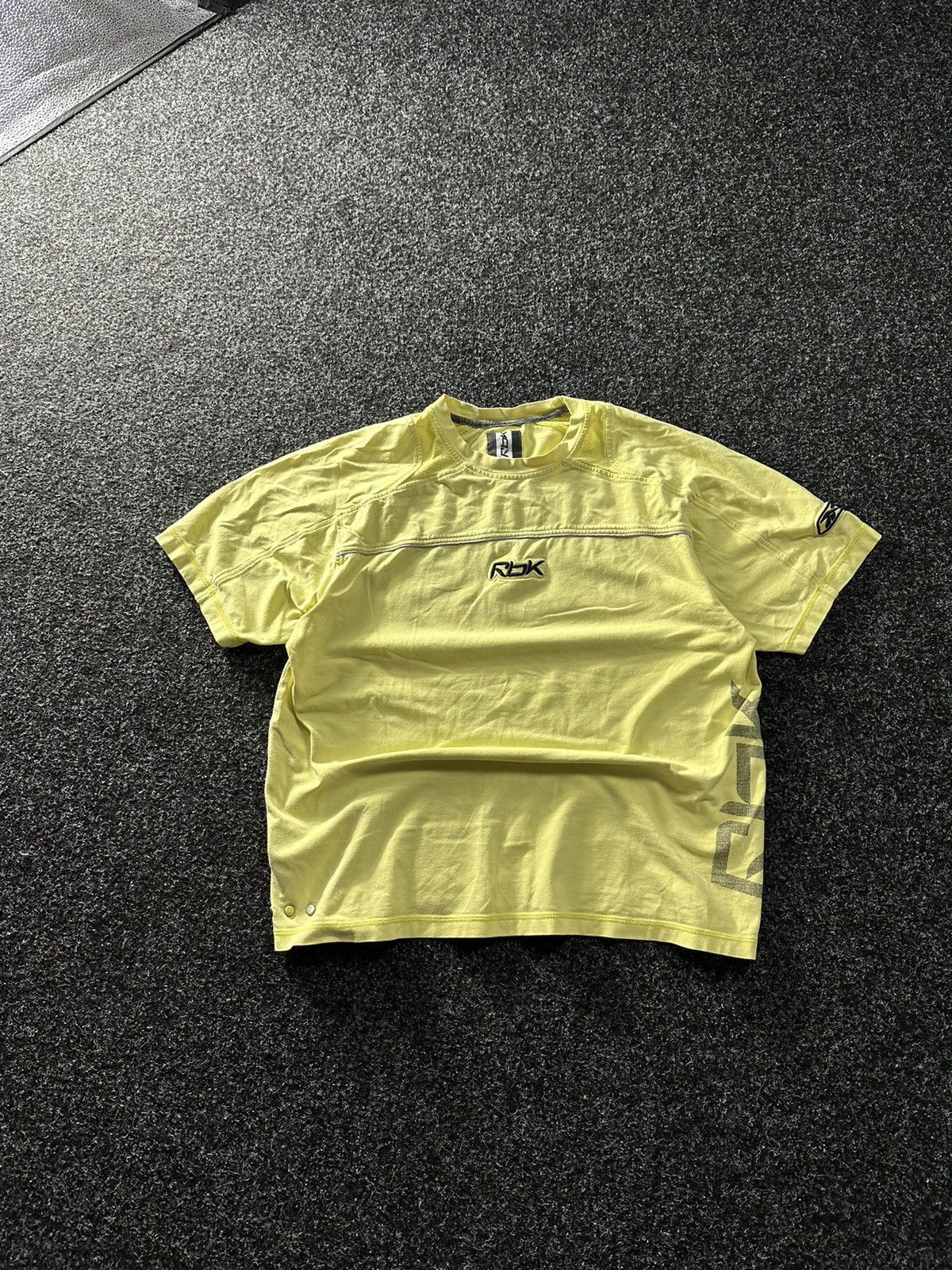 Vintage 🚨Vintage REEBOK Athletic y2k TEE Central logo Vintage Size US M / EU 48-50 / 2 - 1 Thumbnail