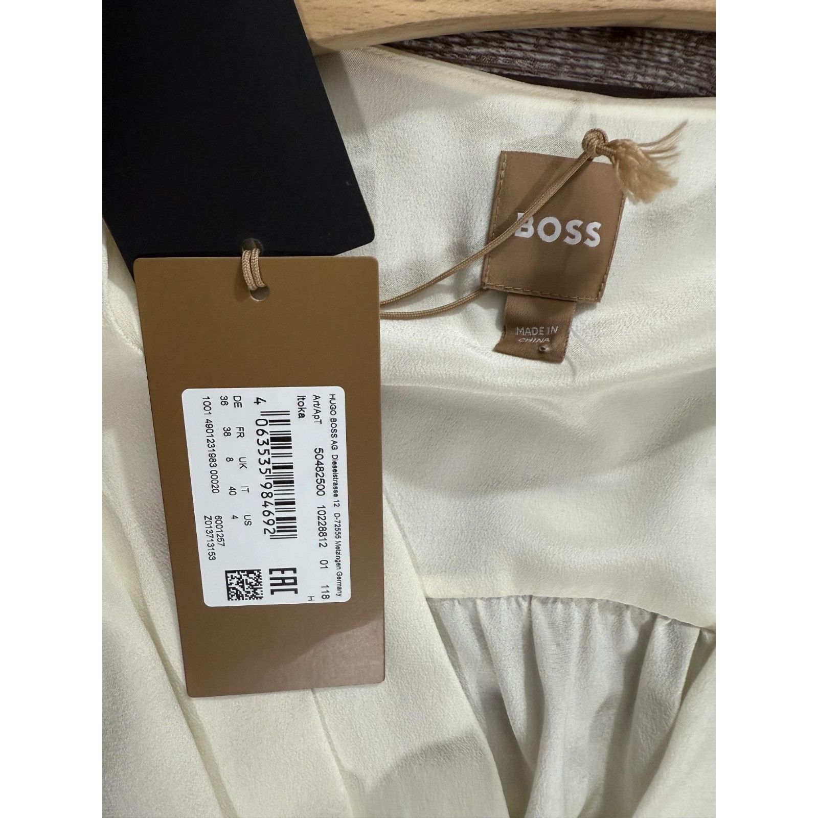 Other Boss Itoka 100% silk Wrap Body top size 4 color ivort NWT ms Size S / US 4 / IT 40 - 3 Thumbnail