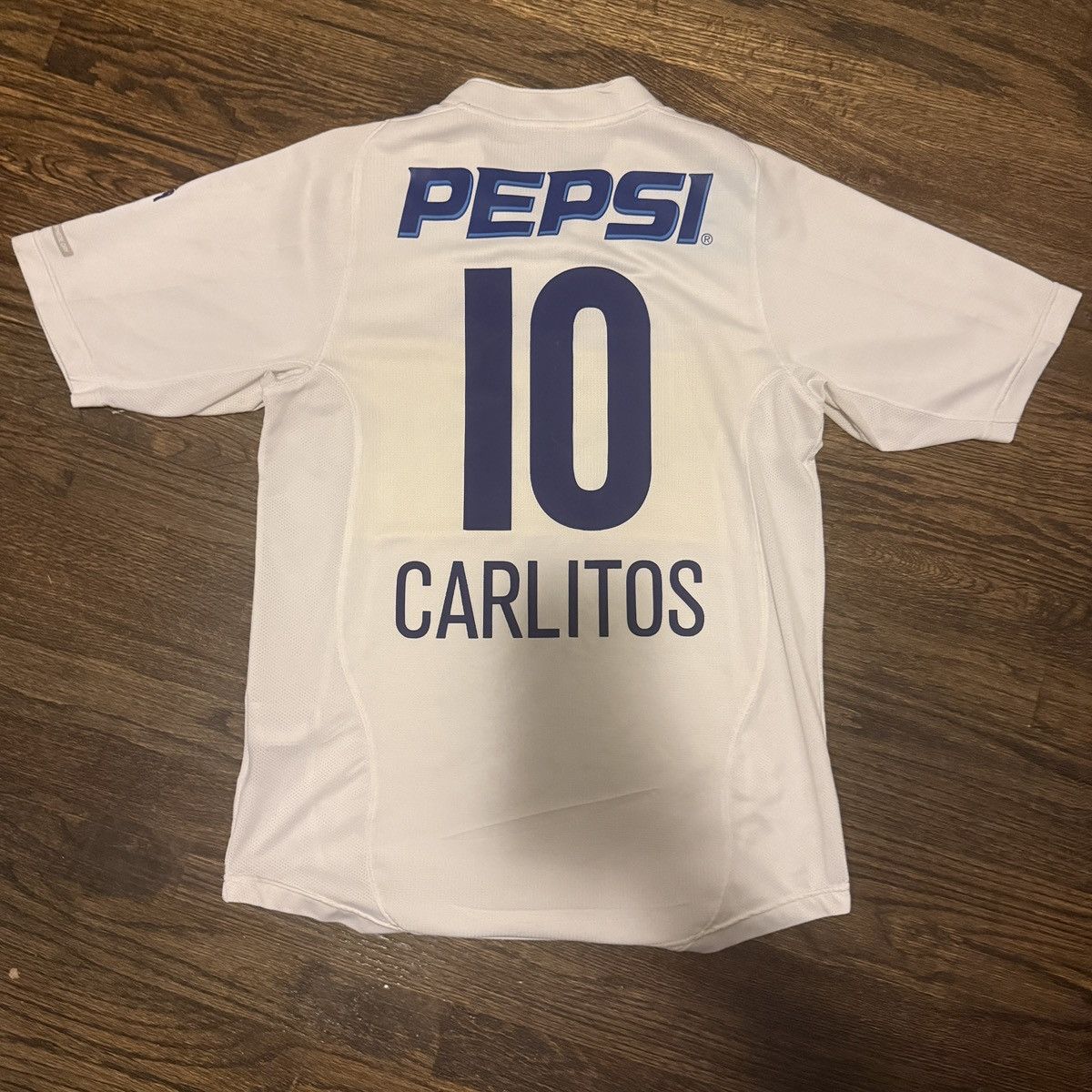 Nike 04/05 Boca Juniors #10 Carlos Tévez Size US M / EU 48-50 / 2 - 2 Thumbnail