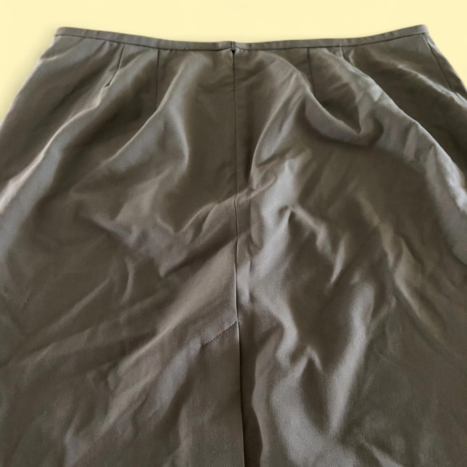 Calvin Klein NWT Calvin Klein Olive Green Pencil Skirt Women’s Size 16W Size 38" / US 16 / IT 52 - 2 Thumbnail