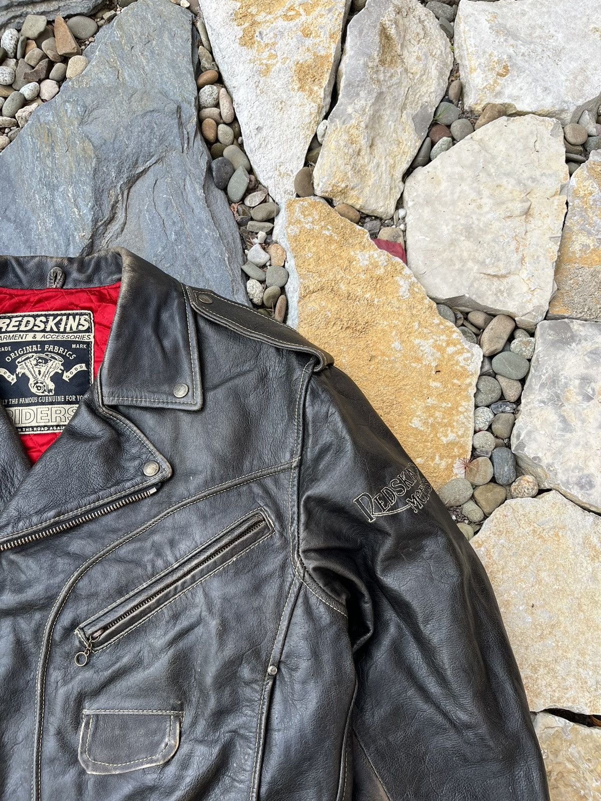 NFL × Vintage Vintage leather Redskins biker jacket distressed ramones Size US XL / EU 56 / 4 - 3 Thumbnail