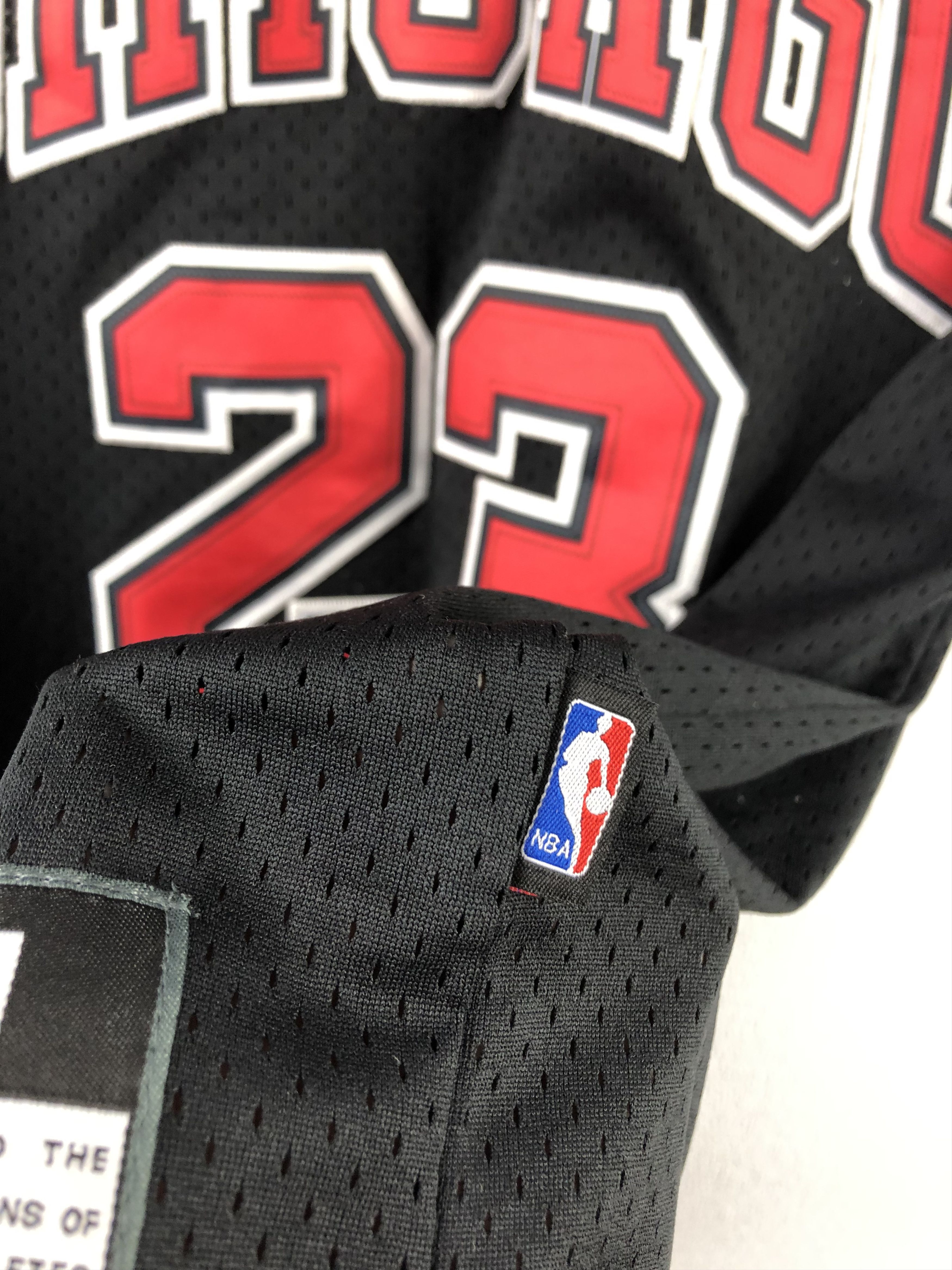NBA Vintage Chicago Bulls Jordan NBA 23 Jersey Shirt Rare Black Size US M / EU 48-50 / 2 - 8 Thumbnail