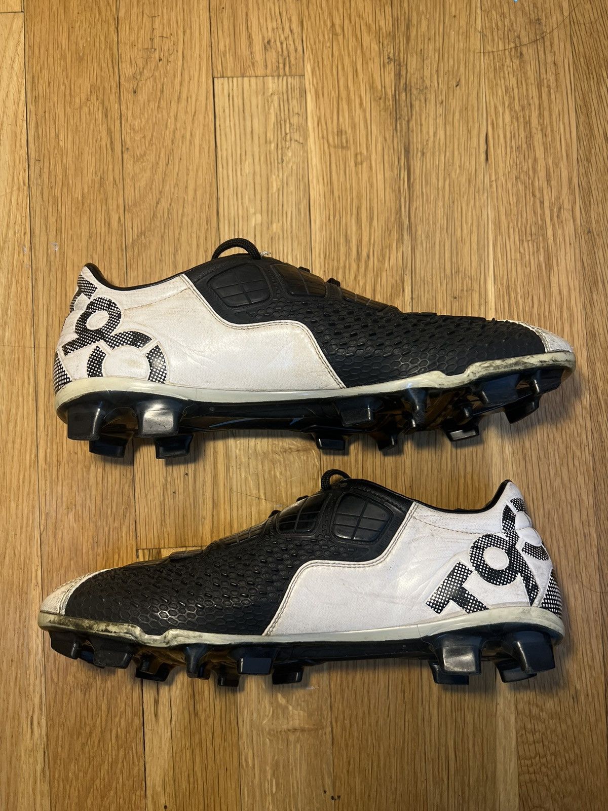 Nike T90 Laser Elite 3 White/Black/Chlorine Size US 9 / EU 42 - 2 Thumbnail