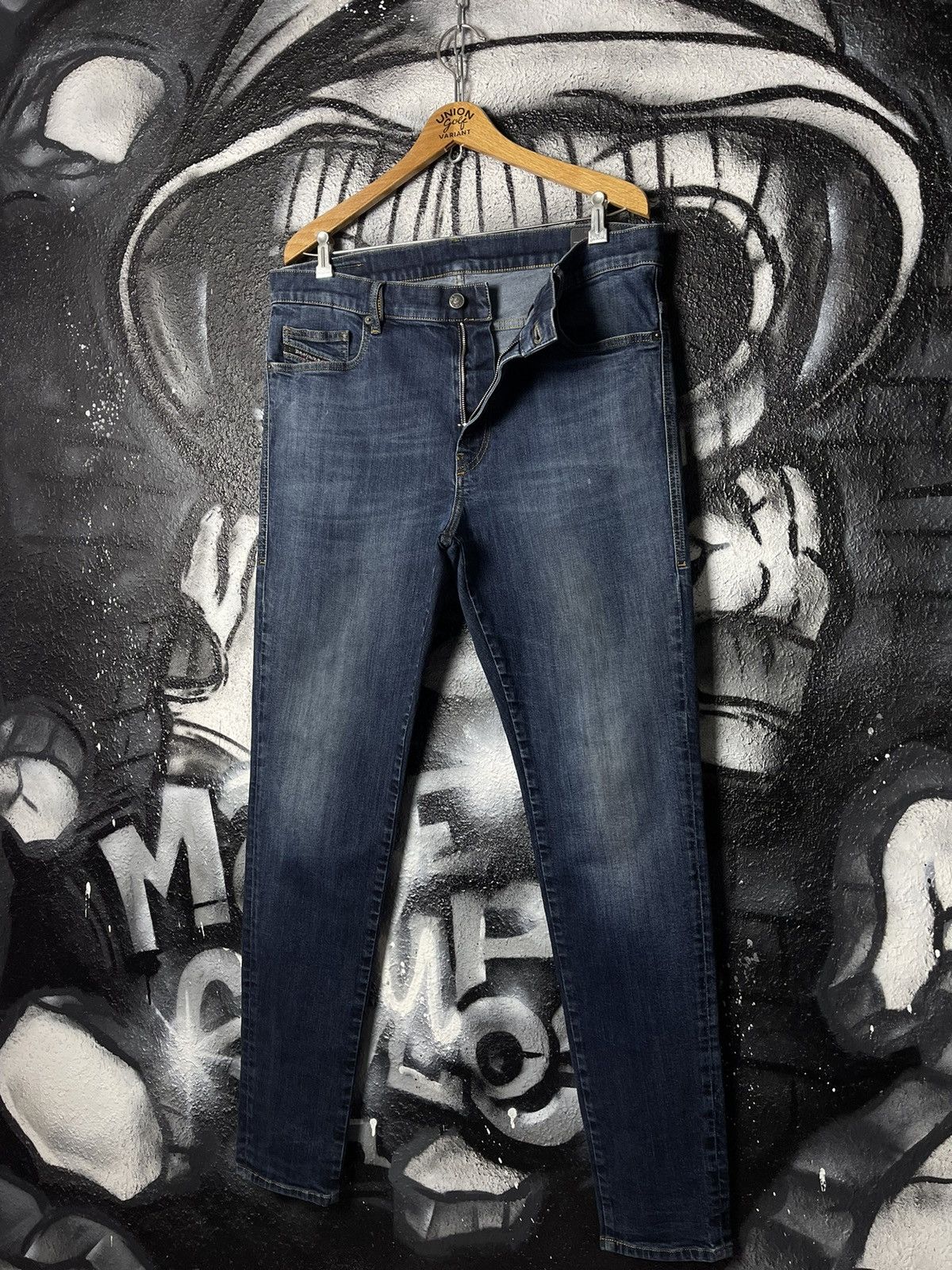 Designer × Diesel Diesel D-Amny Skinny Jeans Men’s Size W38 L32 Size US 38 / EU 54 - 1 Thumbnail