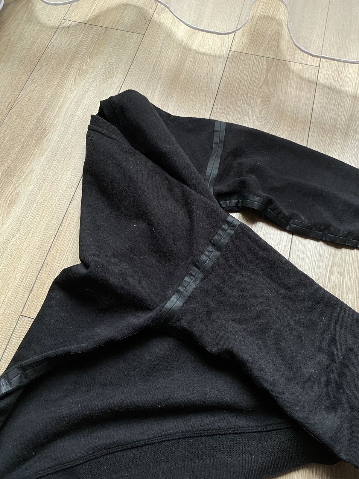 Allsaints × Vintage Allsaints Taped Stitches Black Sweatshirt Size US M / EU 48-50 / 2 - 3 Thumbnail