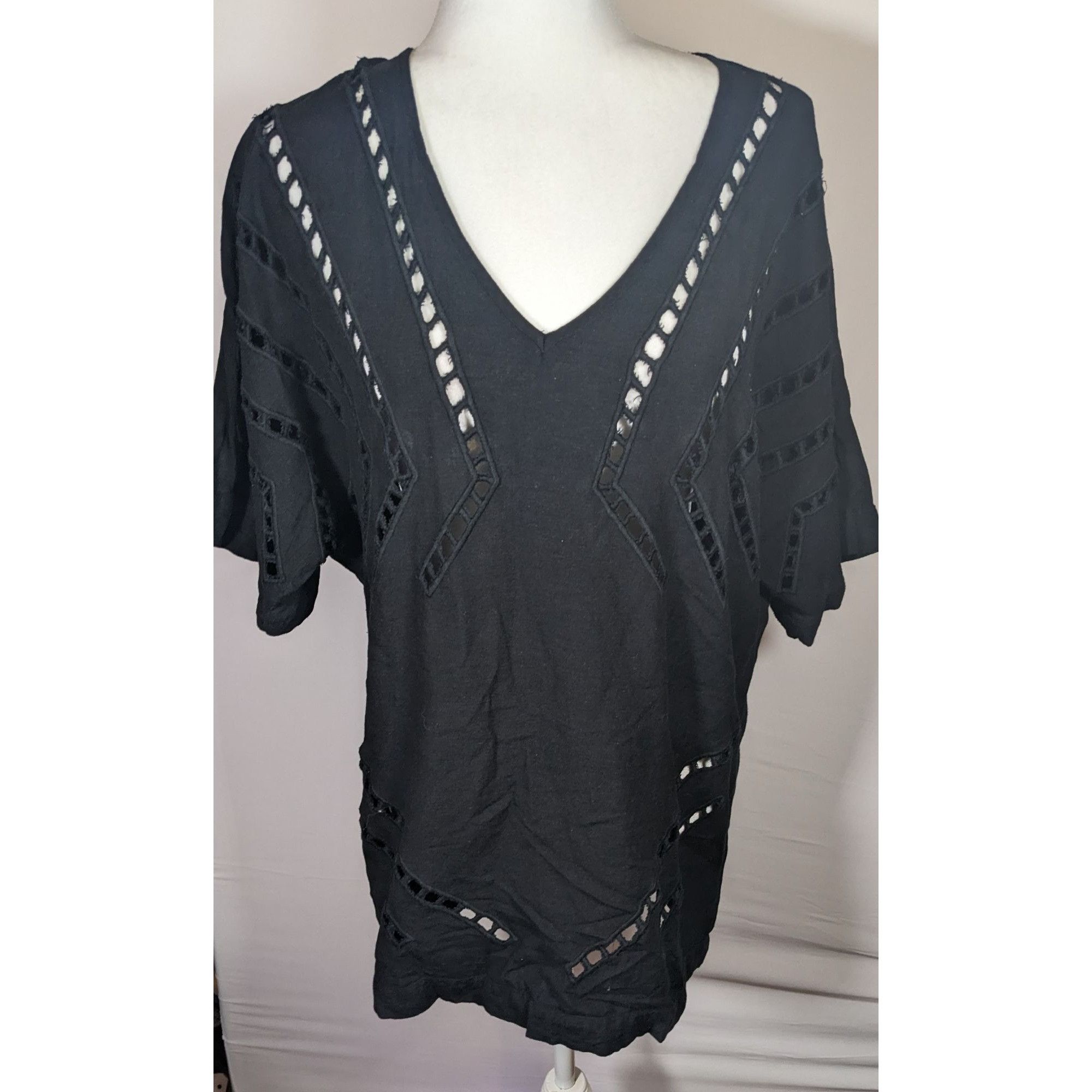 Other Vix Paula Hermanny Gothic Black Swim Cover With Cutout Accen Size ONE SIZE - 5 Thumbnail