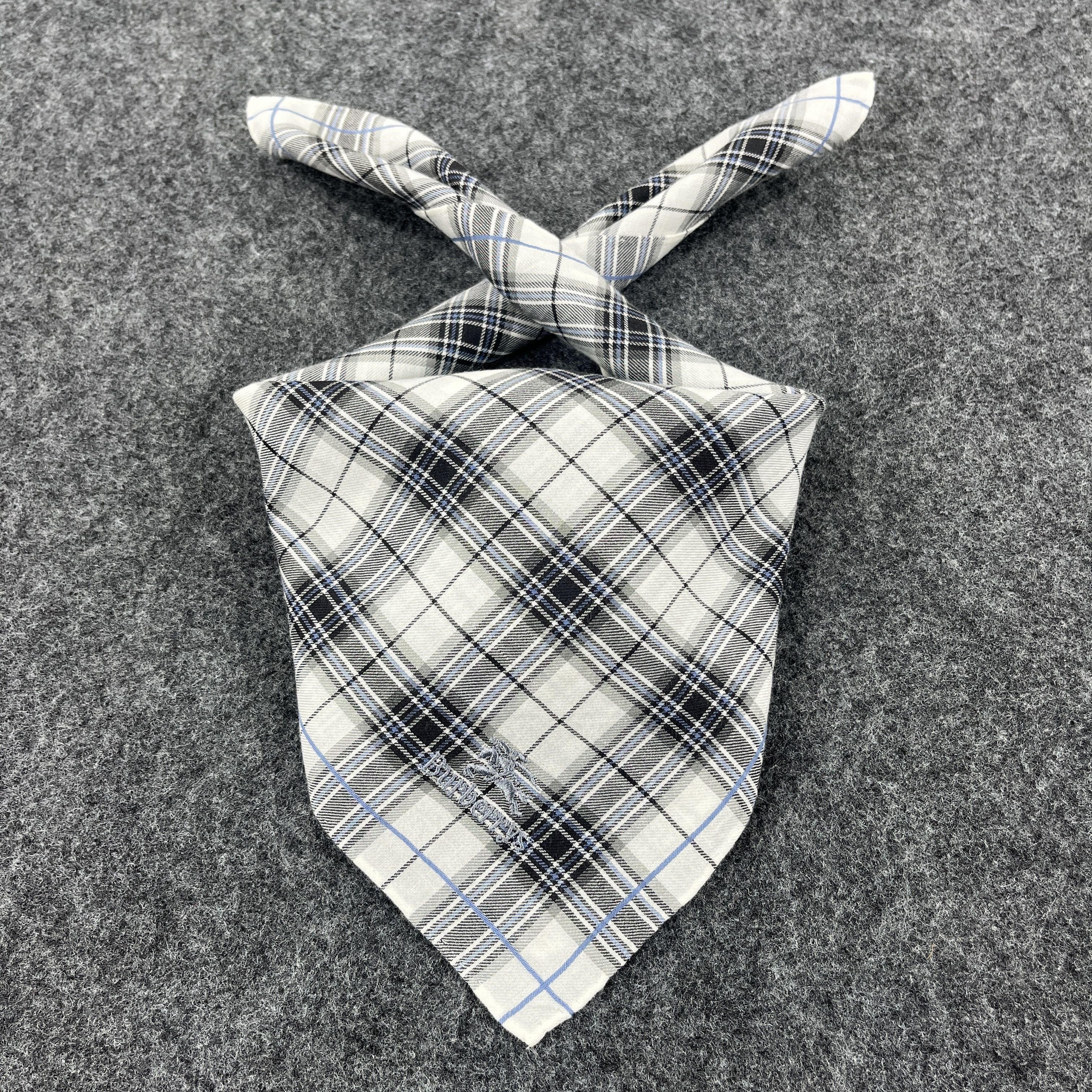 Burberry Burberry Handkerchief / Bandana / Neckerchief B178 Size ONE SIZE - 3 Thumbnail