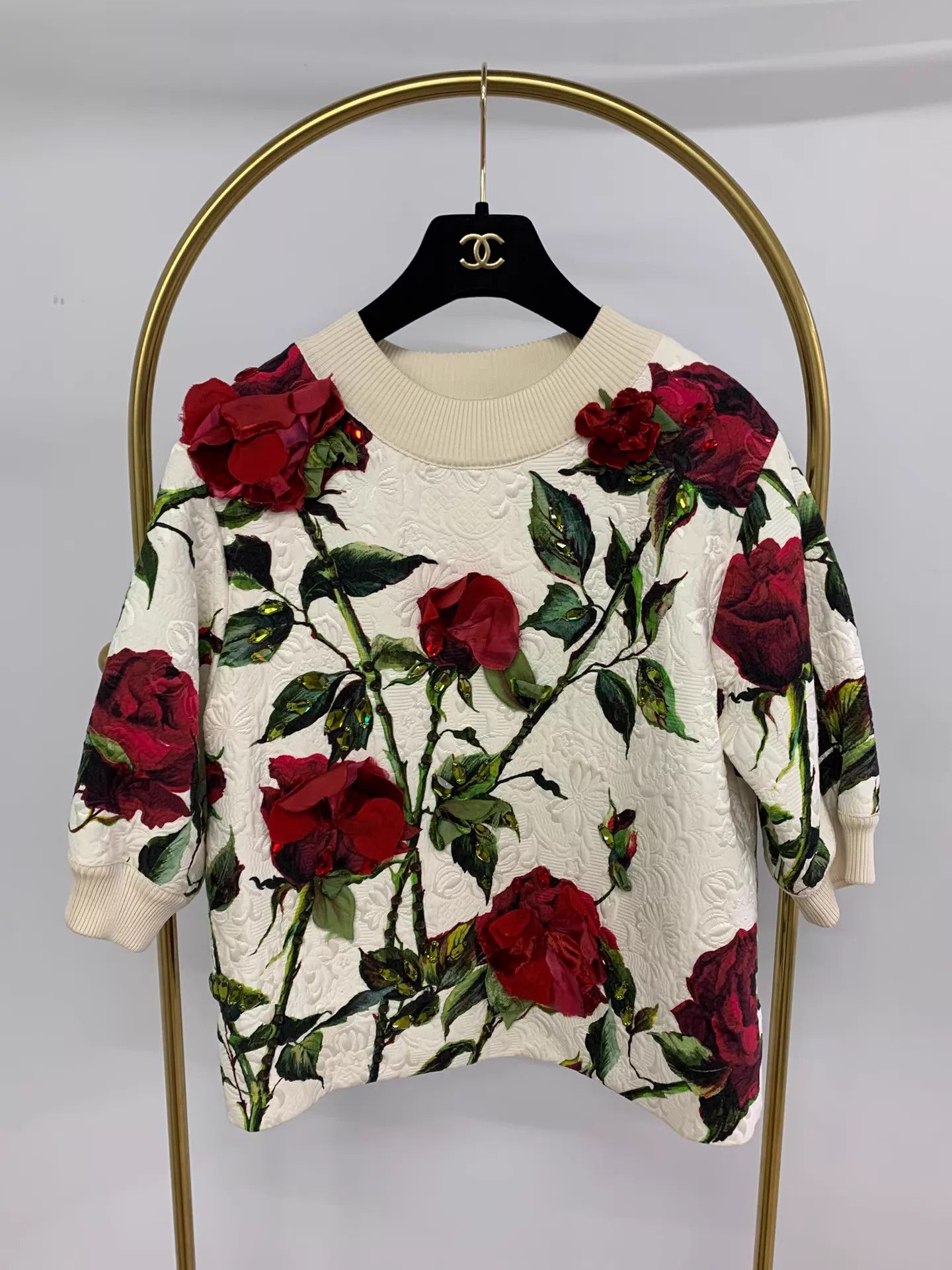 Dolce & Gabbana Dolce&Gabbana White Rose Beaded Embossed Top Size 36 Size XS / US 0-2 / IT 36-38 - 1 Thumbnail