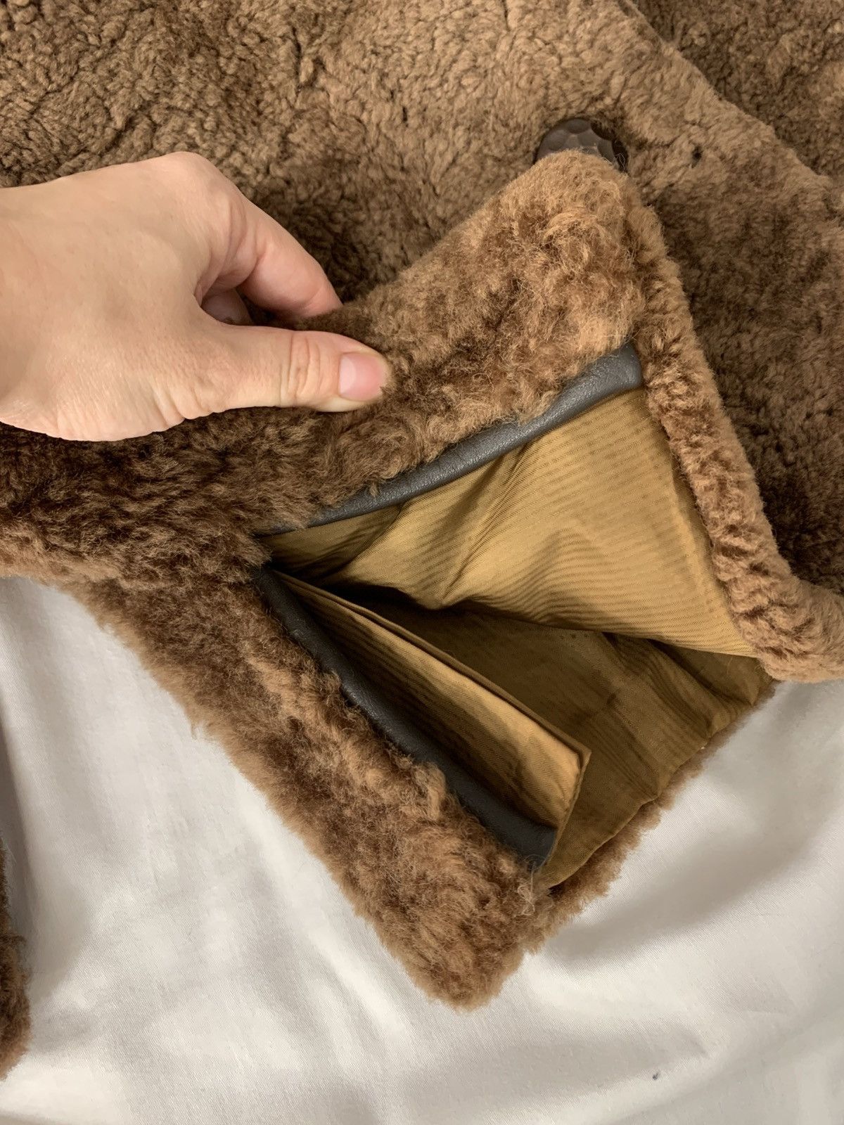 Vintage Vintage 70s-80s brown sheepskin shearling coat Size XS / US 0-2 / IT 36-38 - 7 Thumbnail