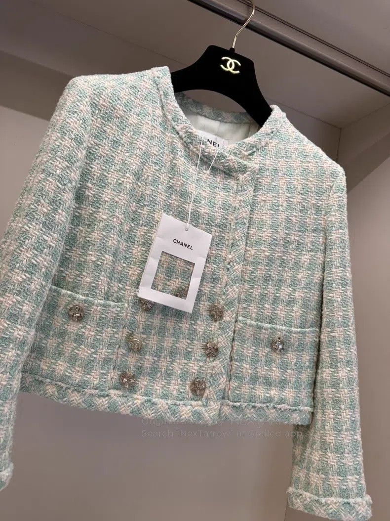 Chanel Chanel 23s bubble green jacket Size XXS / US 00 / IT 34 - 2 Thumbnail