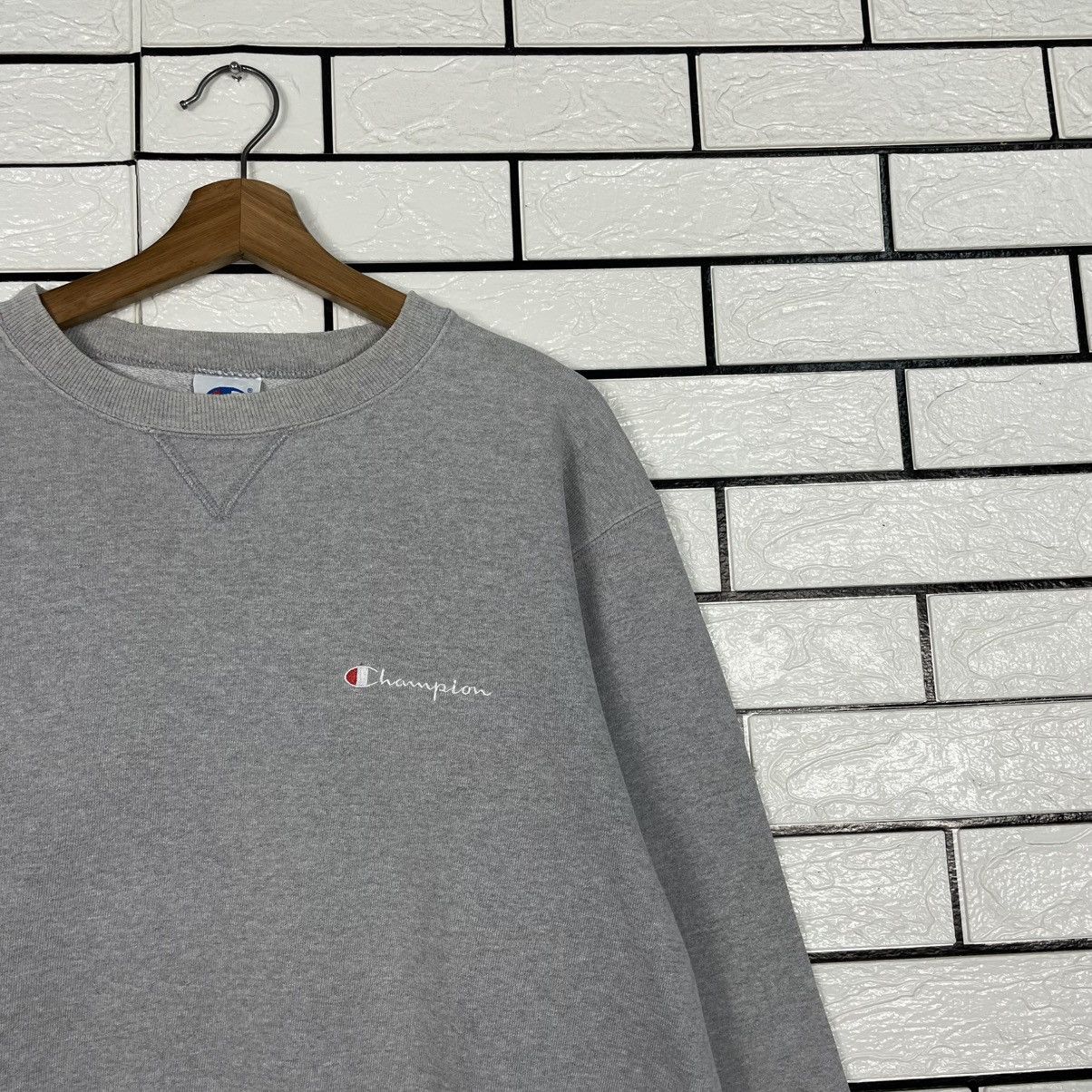 Champion Vintage Champion Crewneck Sweatshirt Size US L / EU 52-54 / 3 - 5 Thumbnail
